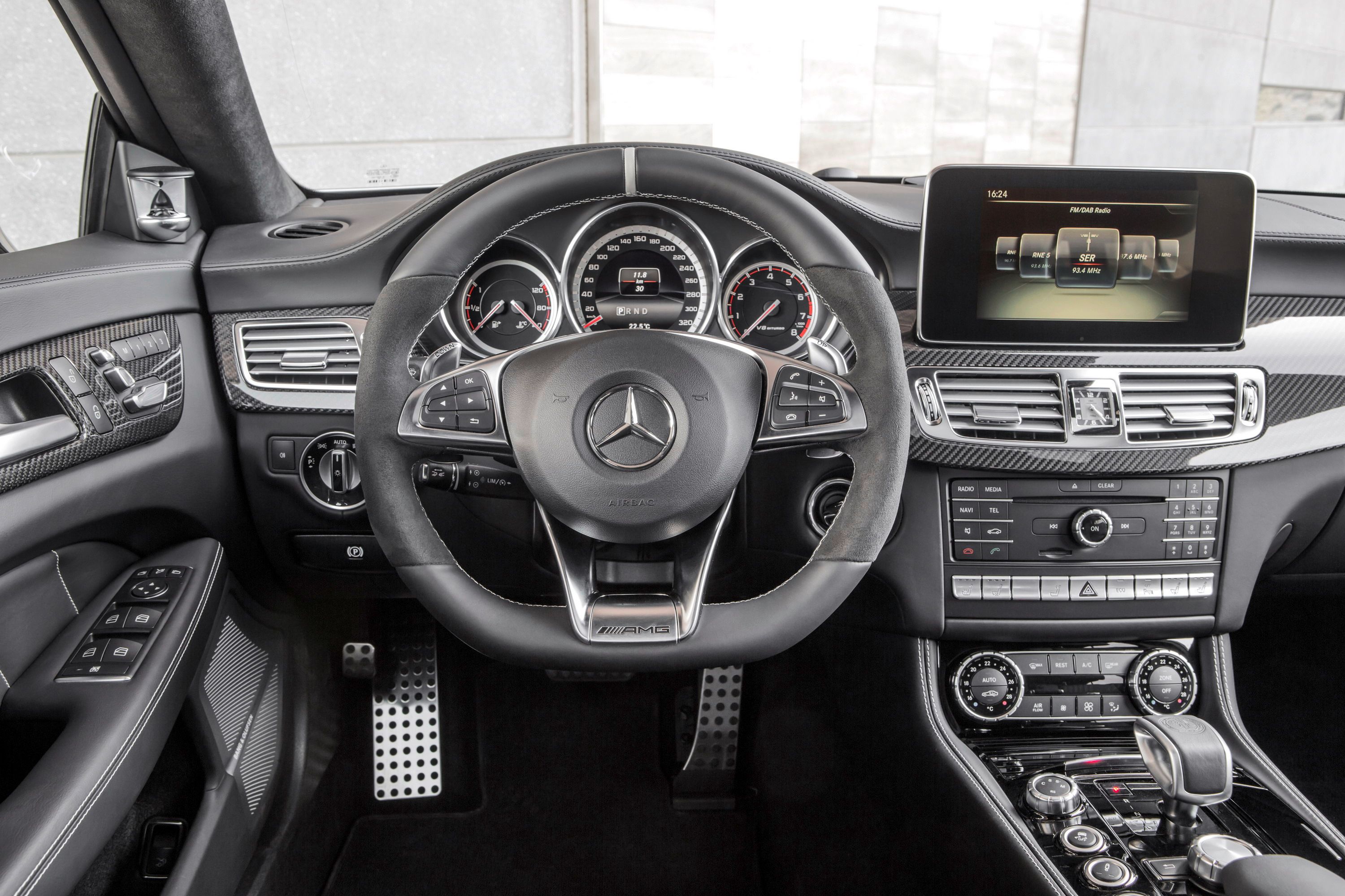 2015 Mercedes-Benz CLS63 AMG Shooting Brake