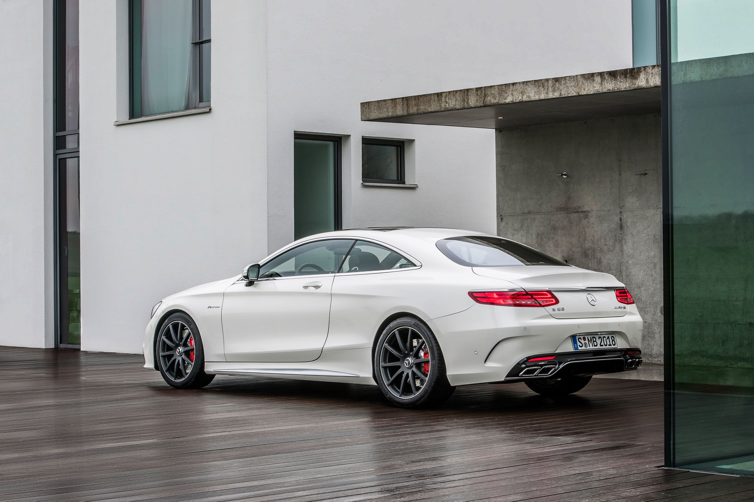 2015 Mercedes-Benz S63 AMG Coupe