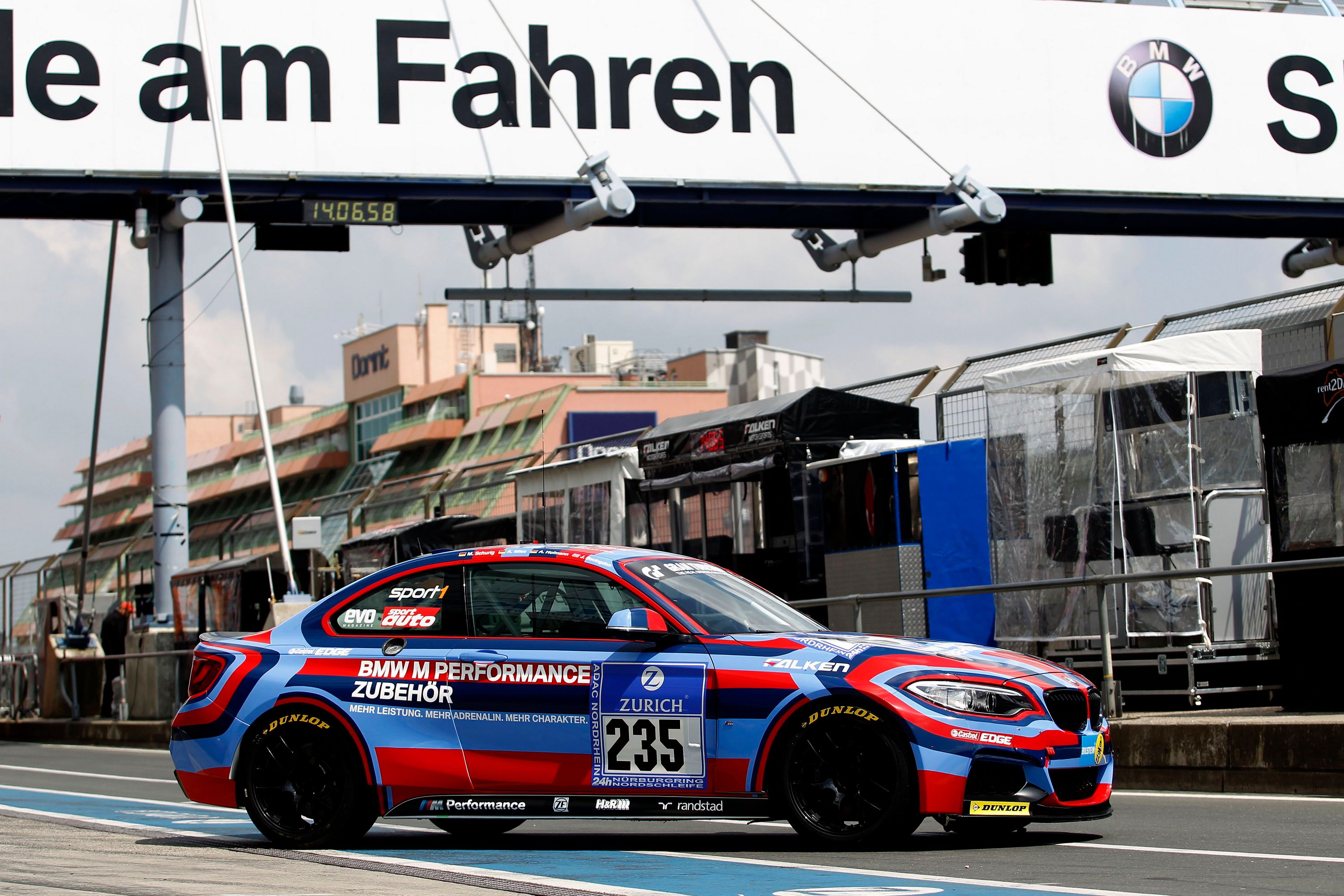 2014 BMW M235i Racing Nurburgring 24 Hours Edition