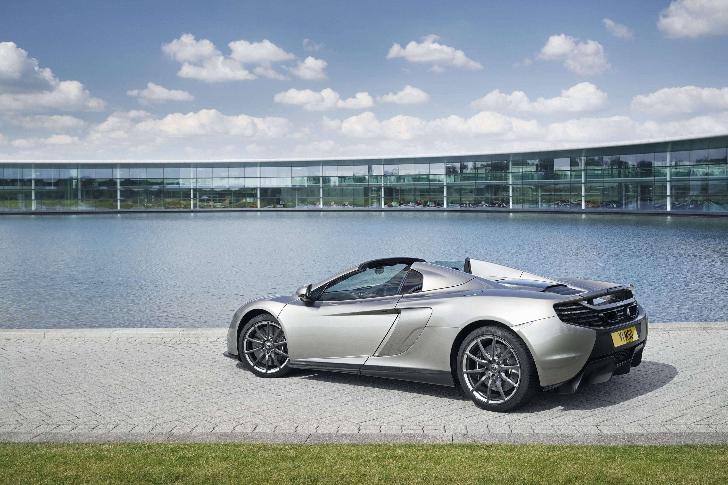 2015 McLaren Special Operations 650S