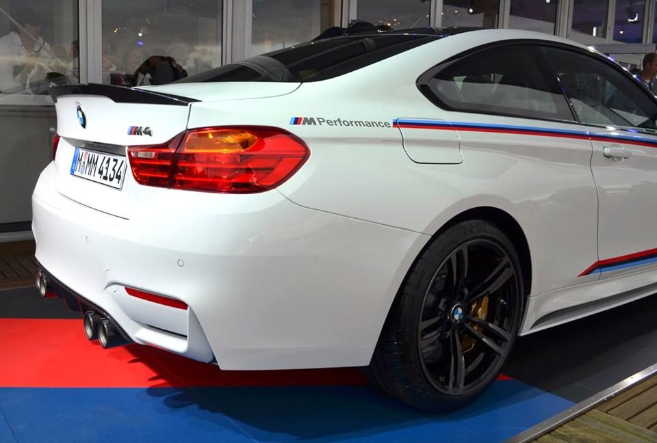 2014 BMW M4 With M Performance Aerodynamic Parts