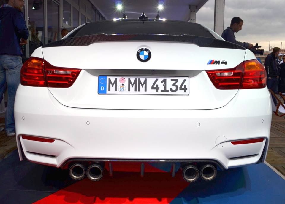2014 BMW M4 With M Performance Aerodynamic Parts
