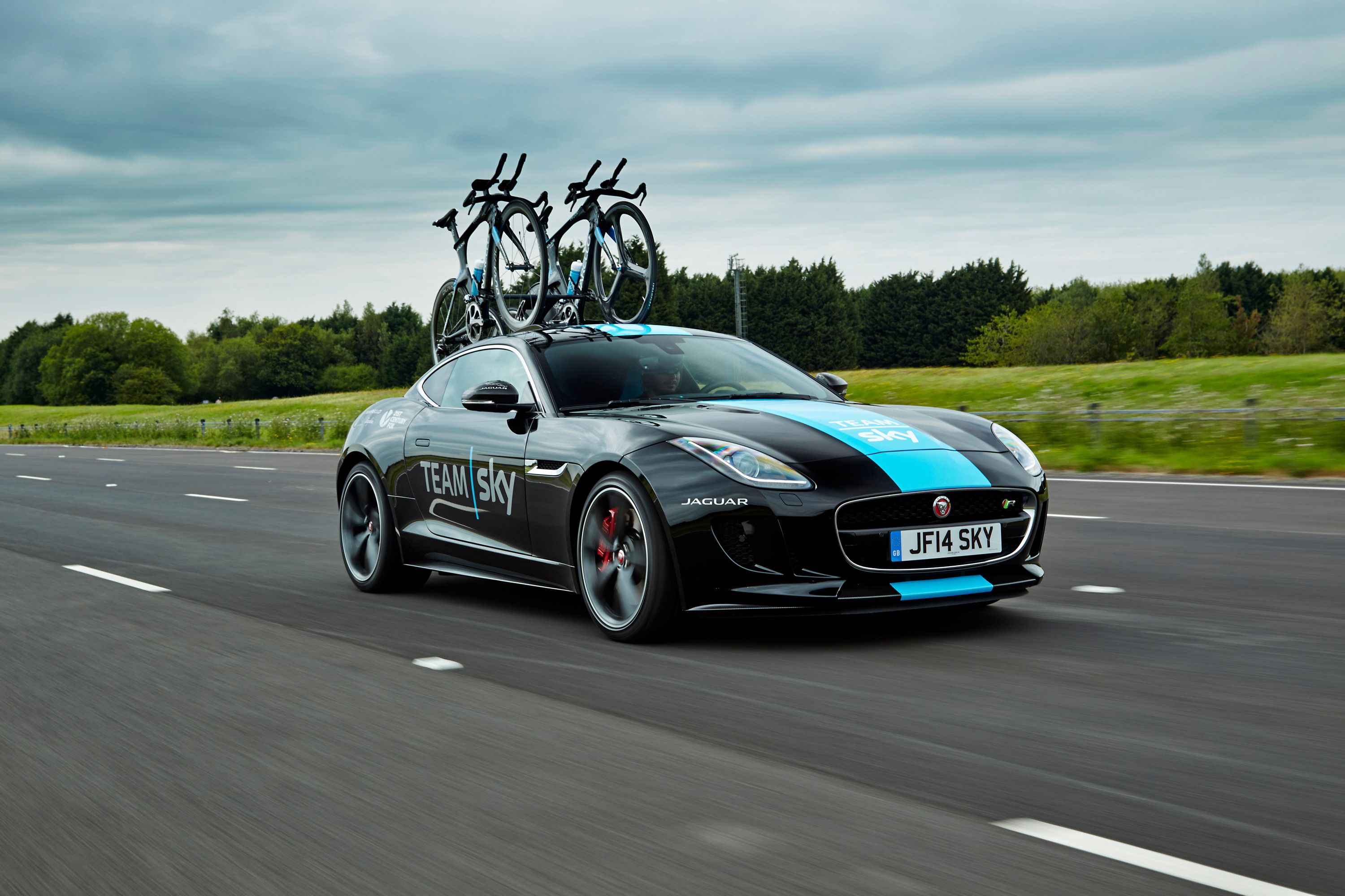 2015 Jaguar  F-Type Coupe Tour de France Special Edition