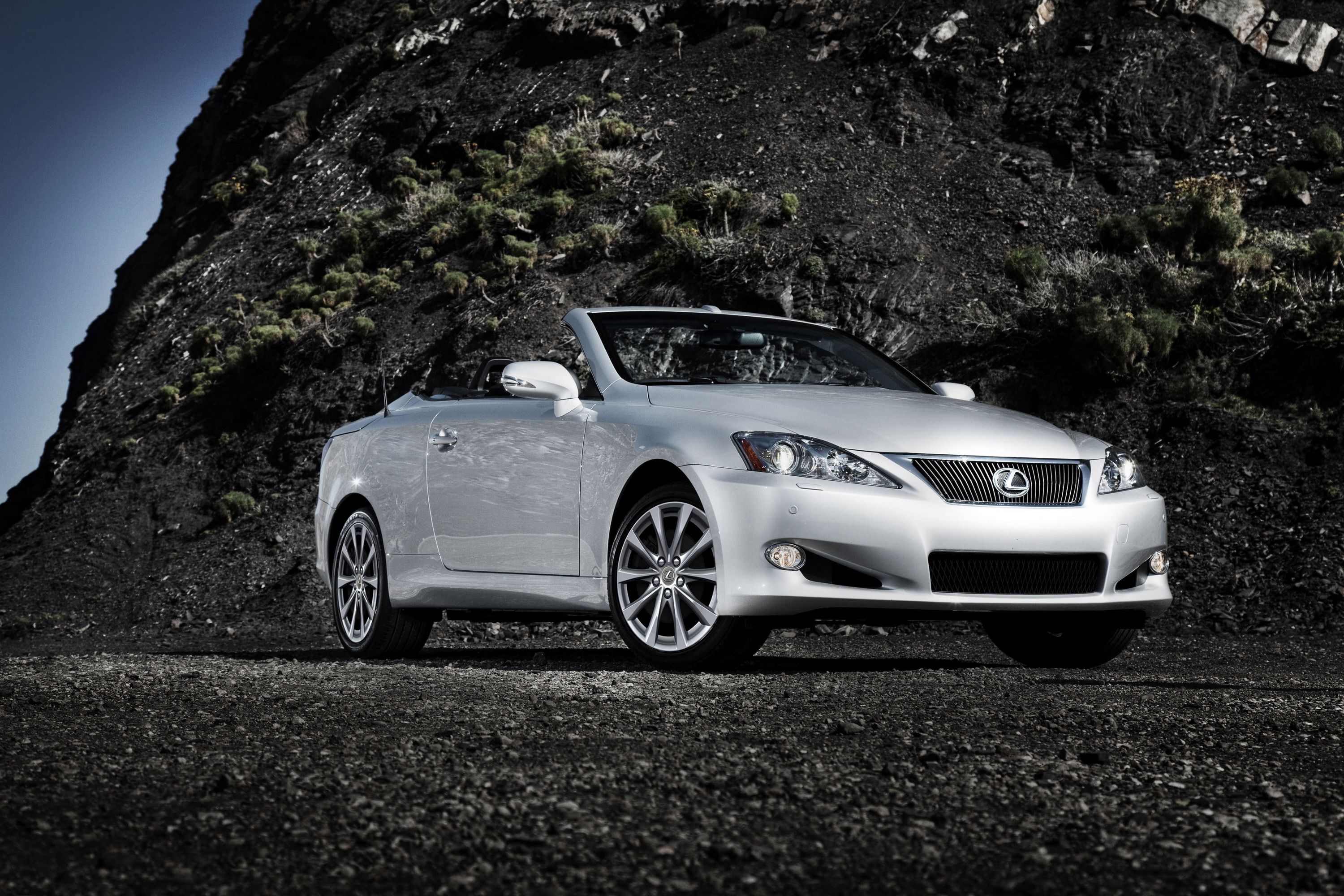 2015 Lexus IS C