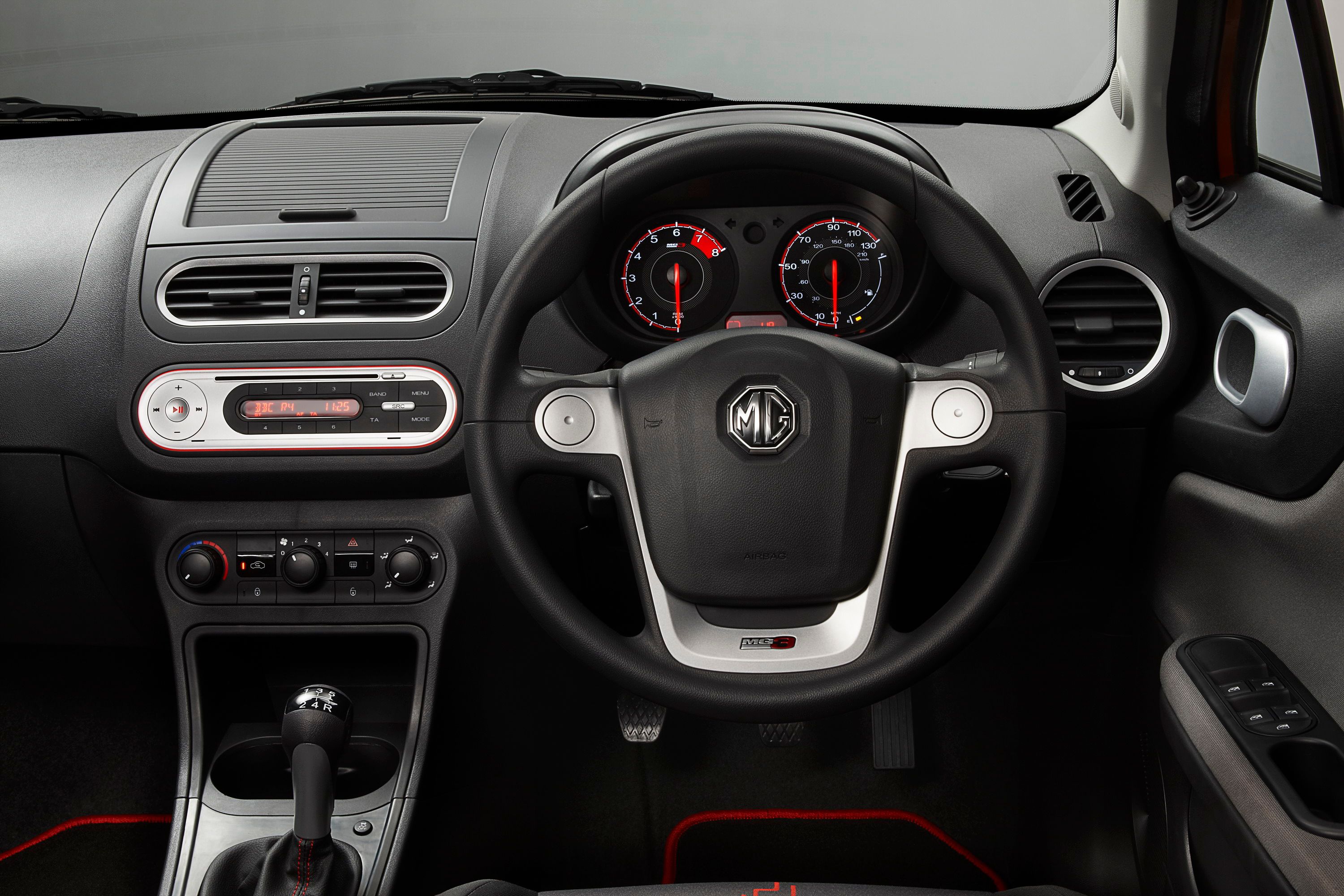 2014 MG MG3