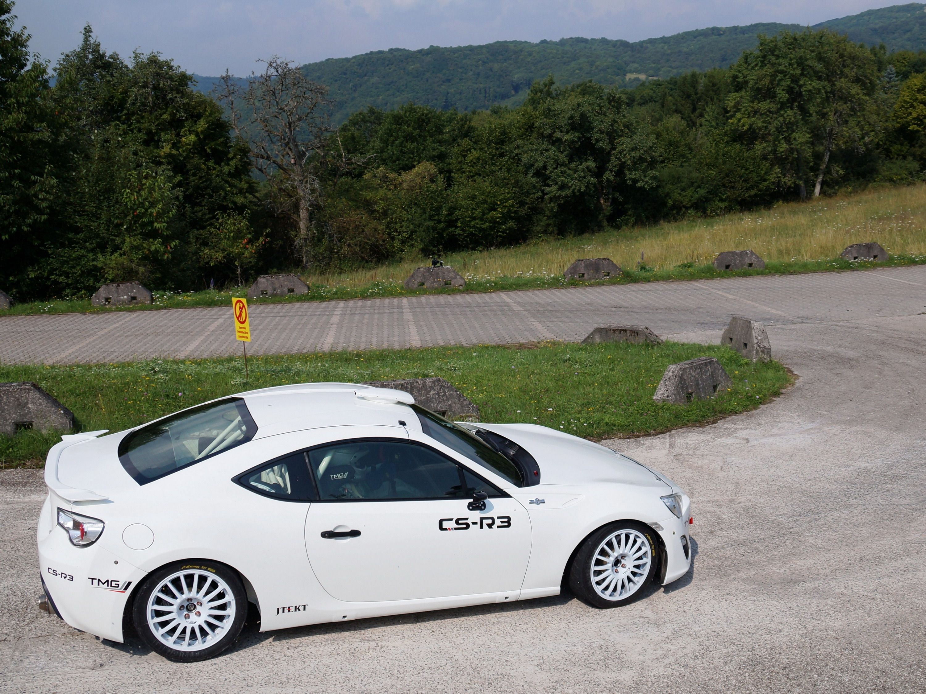 2015 Toyota GT86 CS-R3 Rally Car