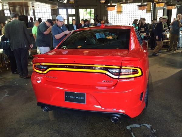 2015 Dodge Charger SRT Hellcat