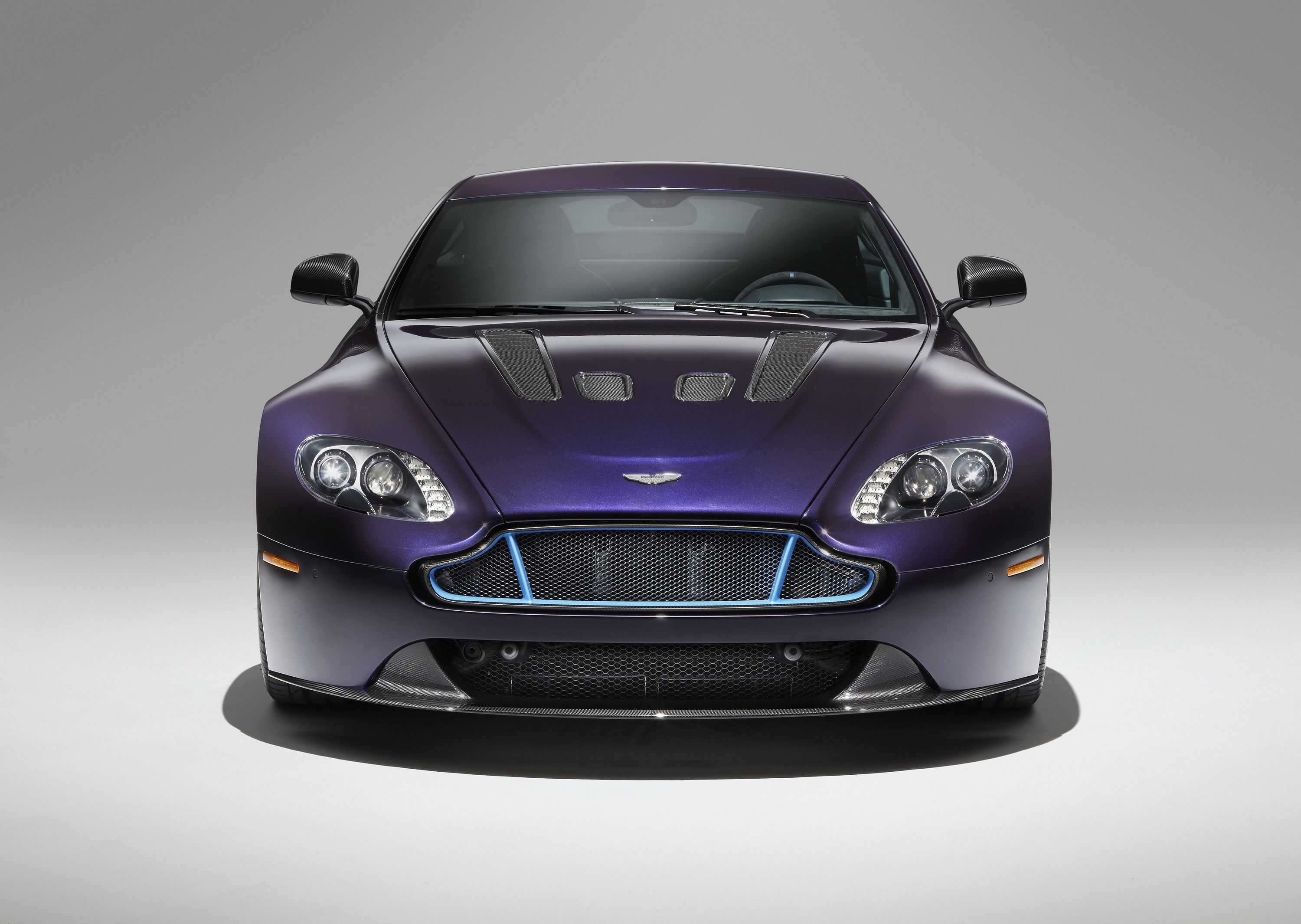 2015 Aston Martin V12 Vantage S By Q