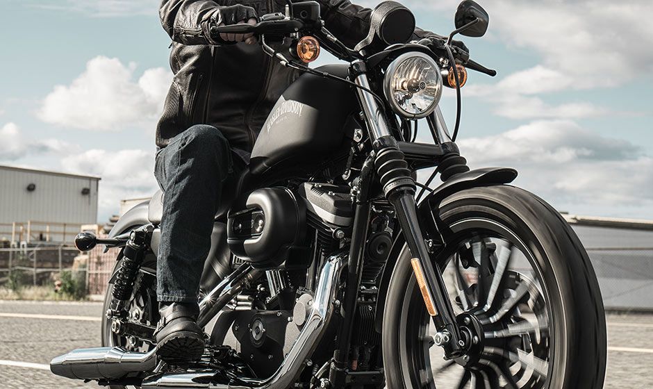 2015 Harley-Davidson Iron 883