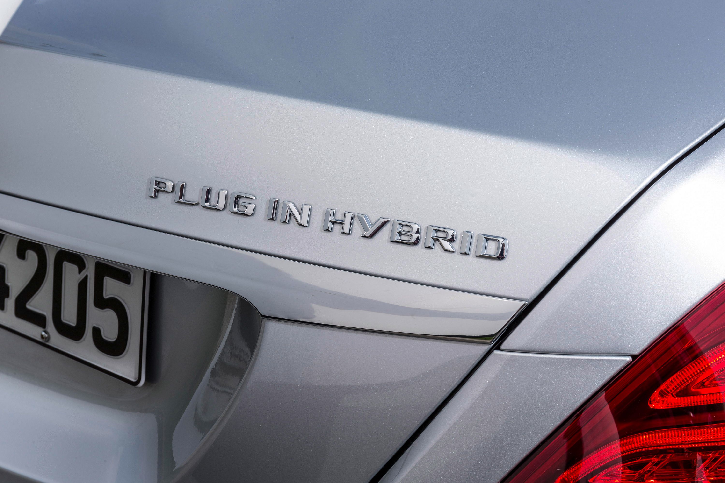 2015 Mercedes-Benz S550 Plug-in Hybrid