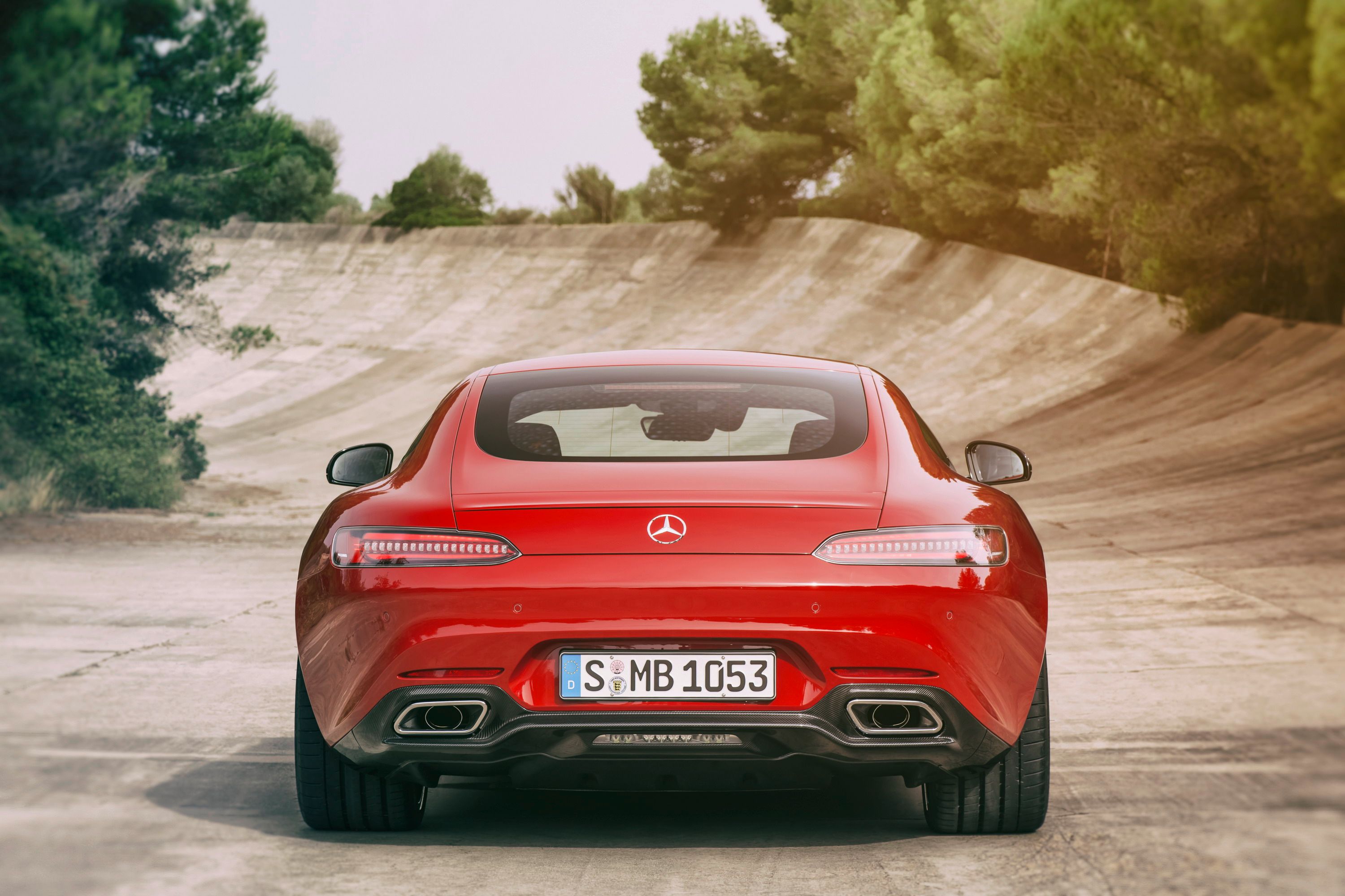 2016 Mercedes-AMG GT