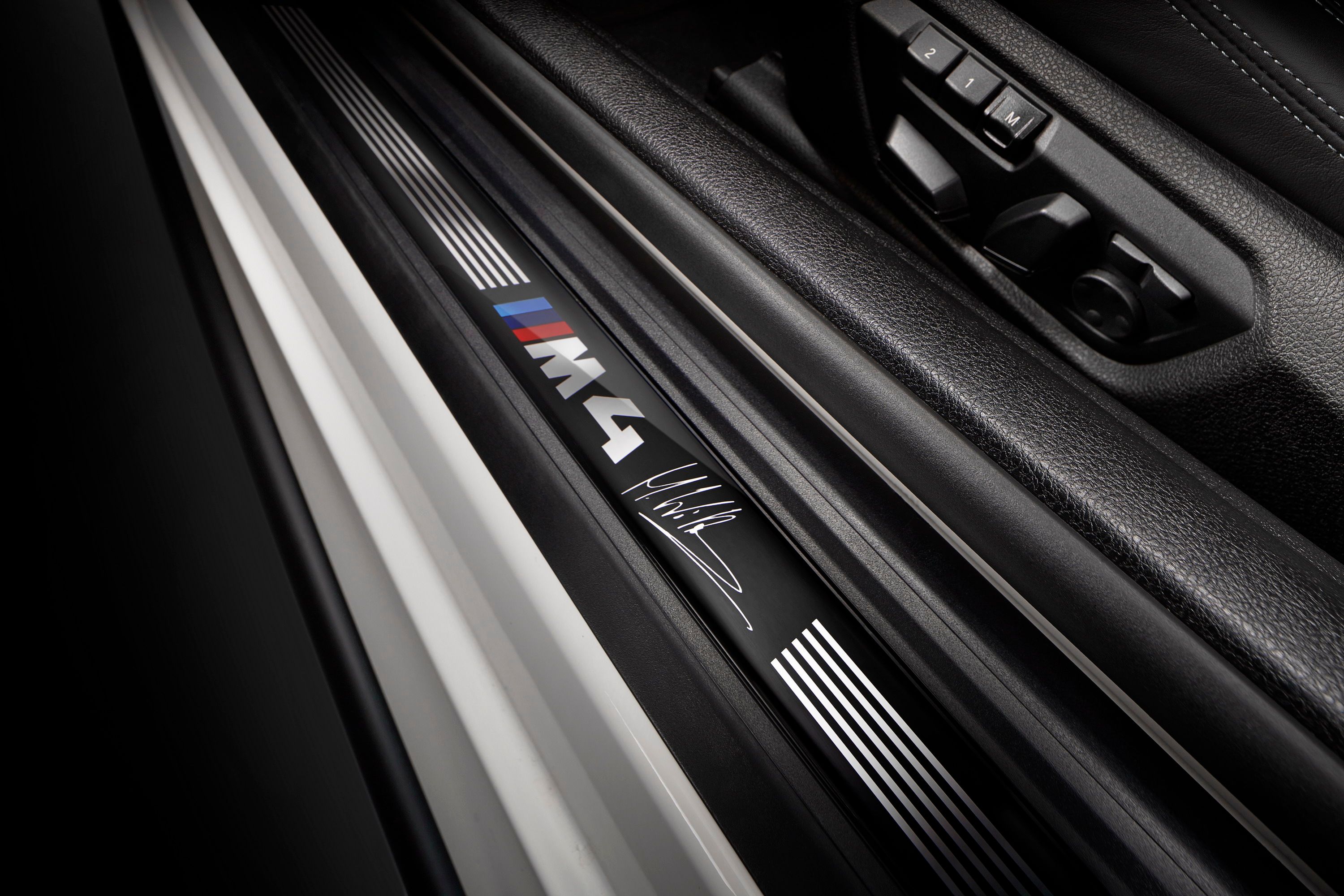 2014 BMW M4 DTM Champion Edition