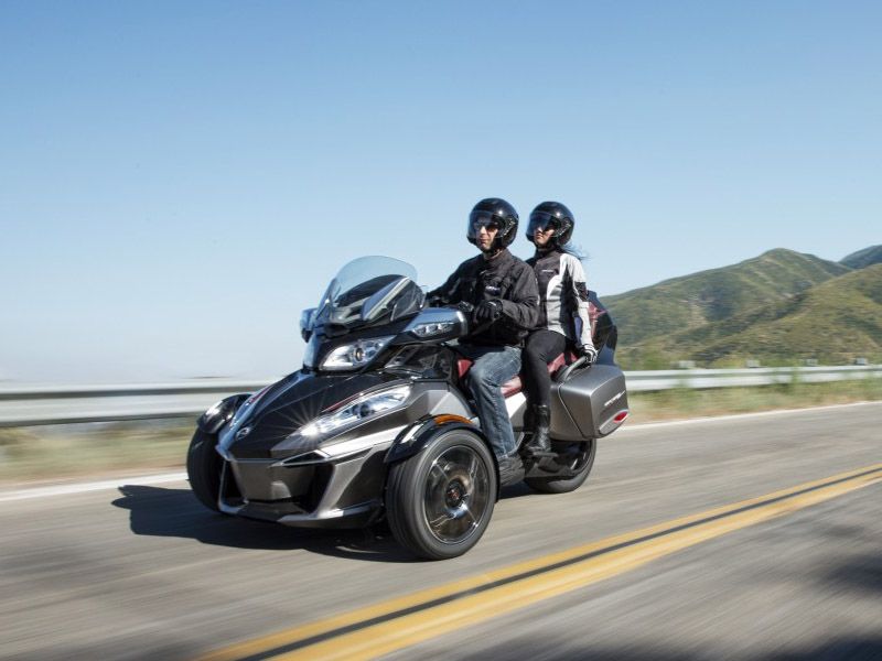 2015 Can-Am Spyder RT-S