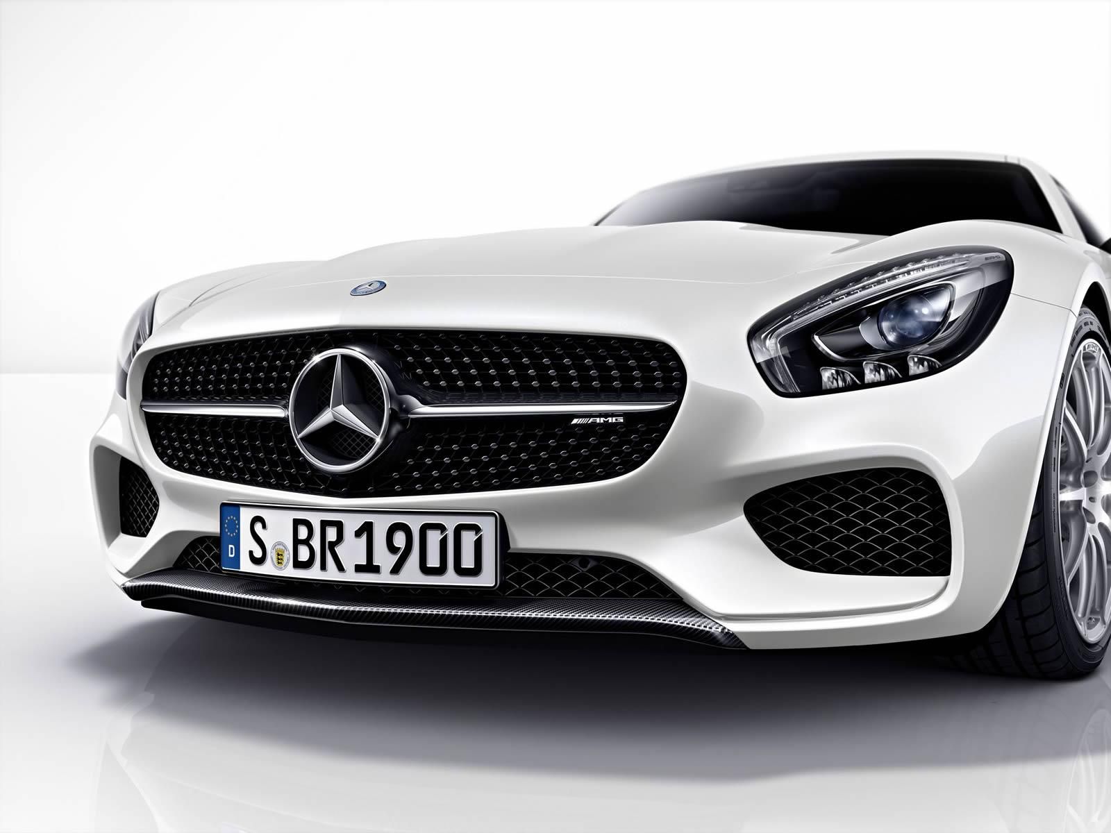 2015 Mercedes-AMG GT Carbon and Silver Chrome Packages