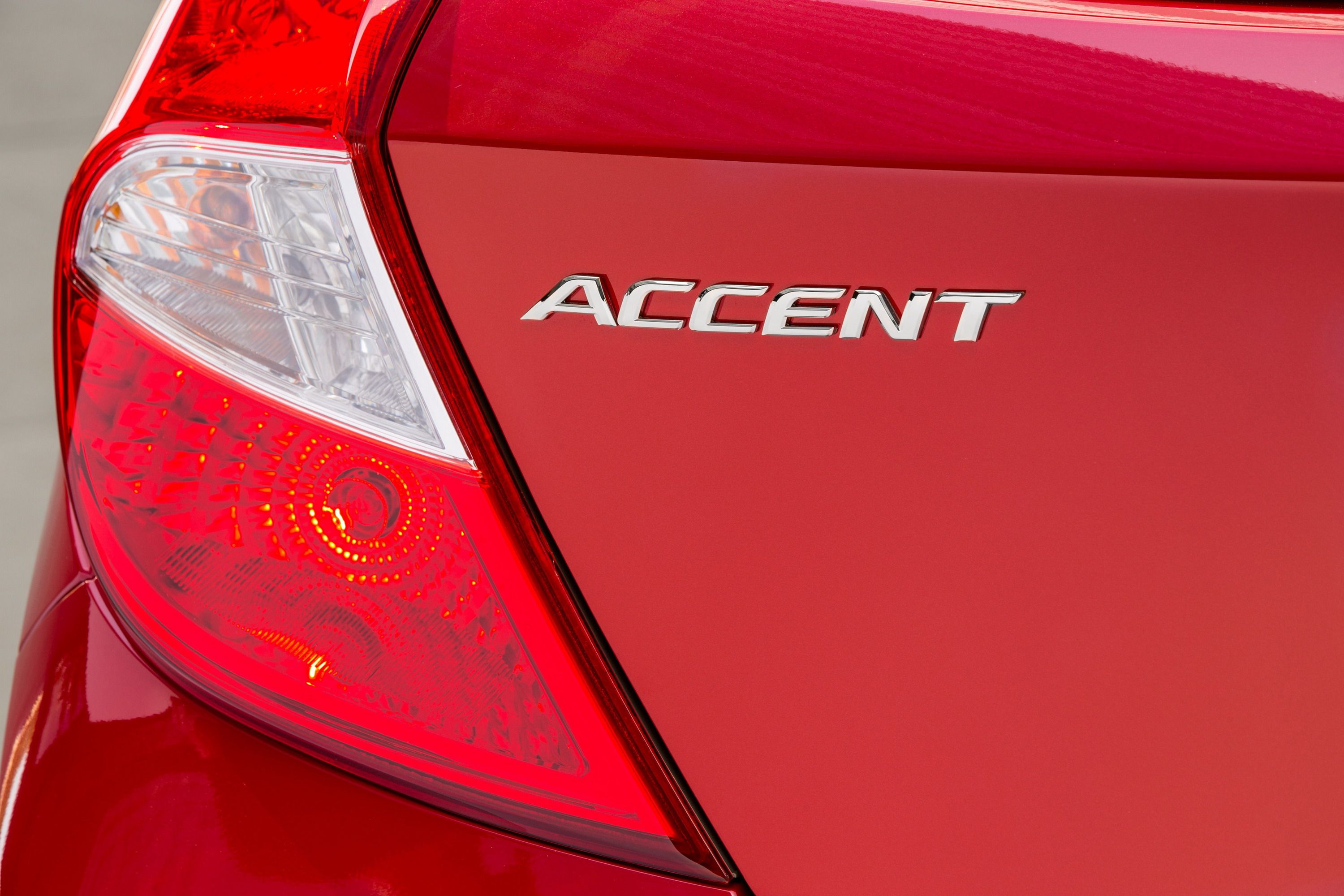 2012 - 2015 Hyundai Accent