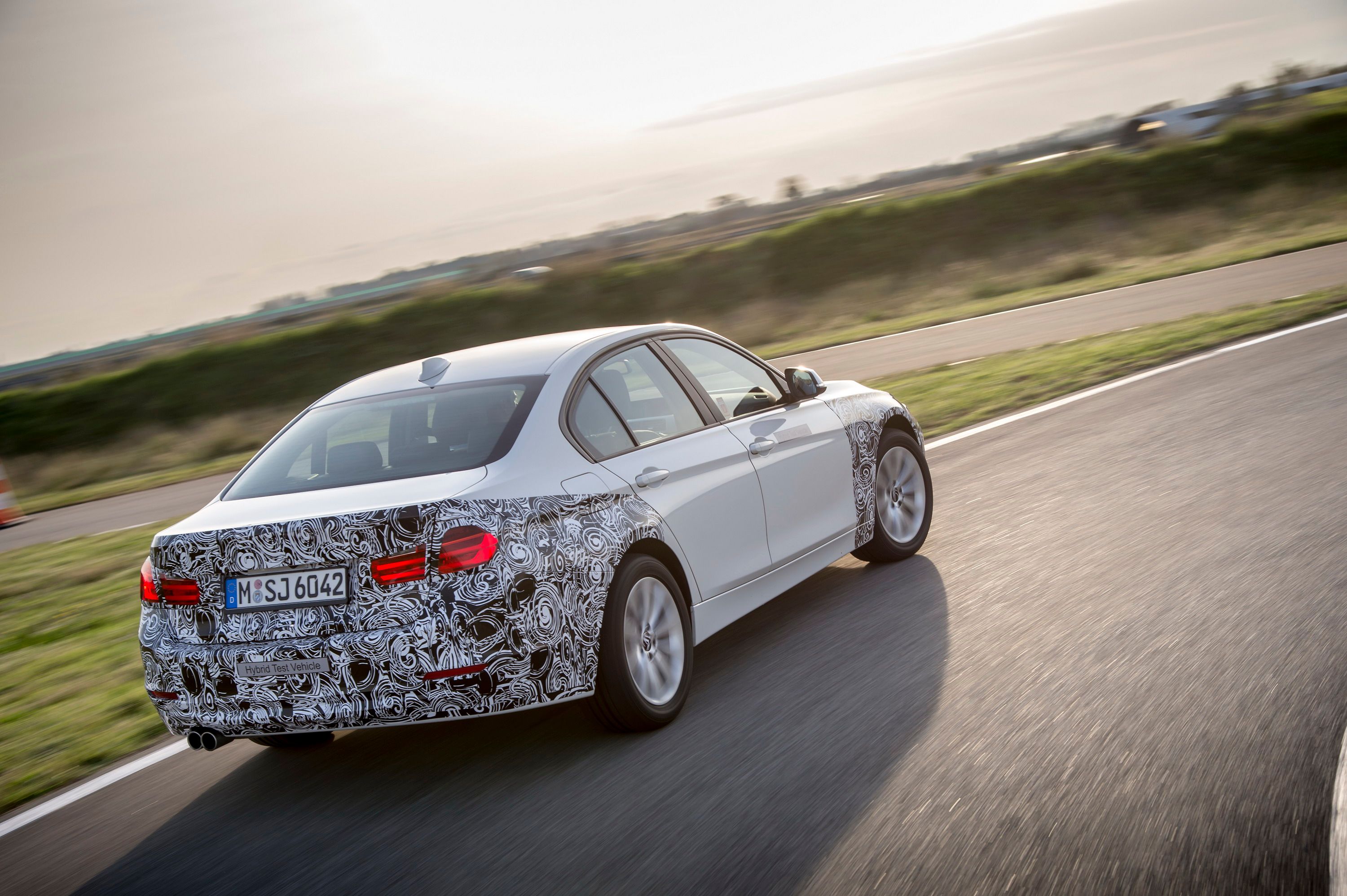 2016 BMW 3 Series Plug-In Hybrid