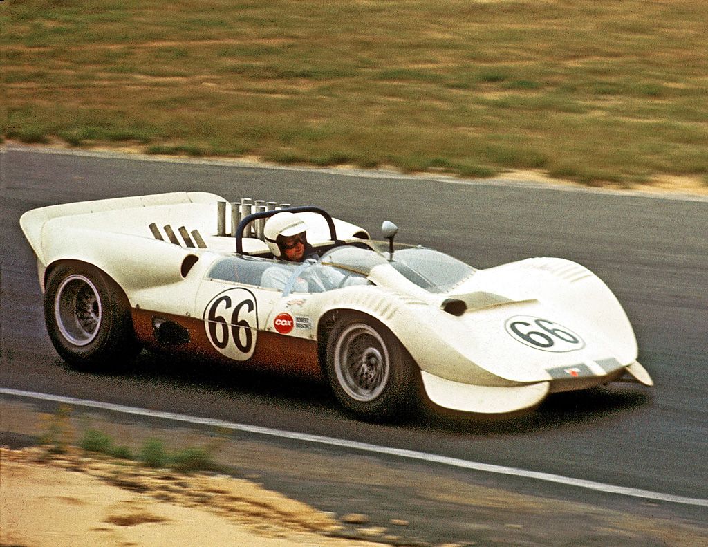 1970 Chaparral 2J racing car - Car Body Design