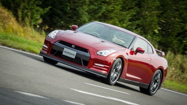  Nissan has released the 2015 GT-R in Japan, which means the 2016 model -- nearly identical to the Japanese model -- will be rolling into American showrooms soon with only mild updates to the suspension system and cabin noise.