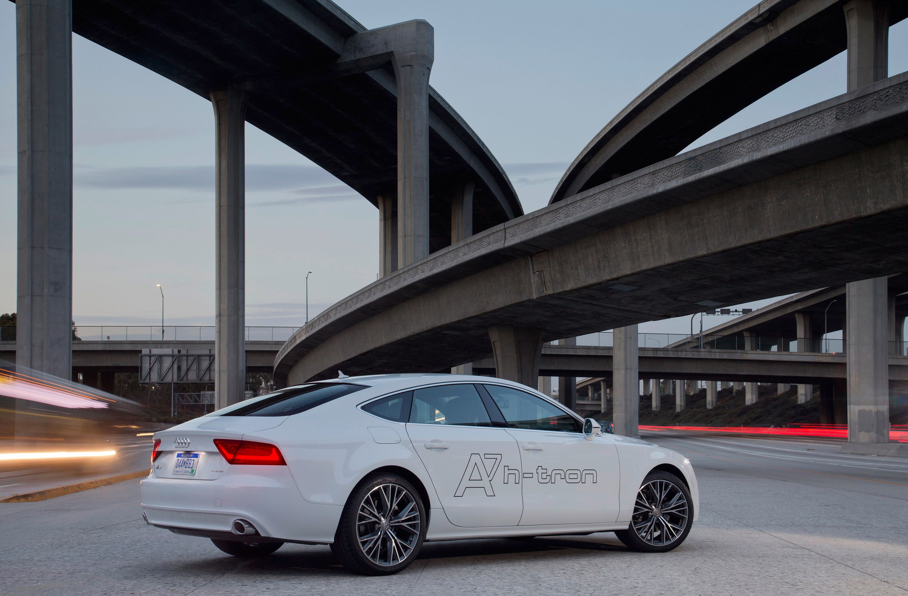 2015 Audi A7 Sportback H-Tron Quattro Concept