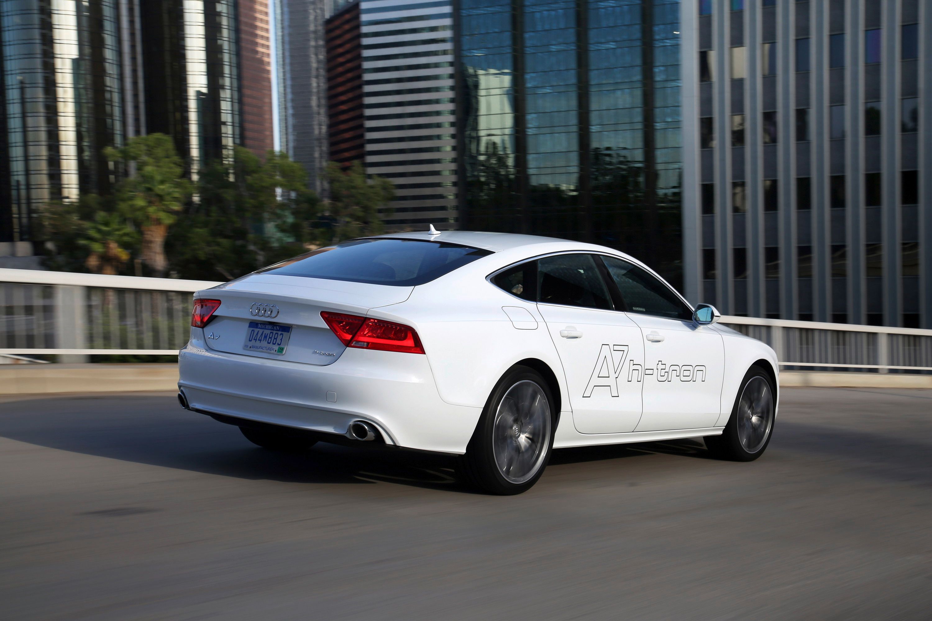 2015 Audi A7 Sportback H-Tron Quattro Concept