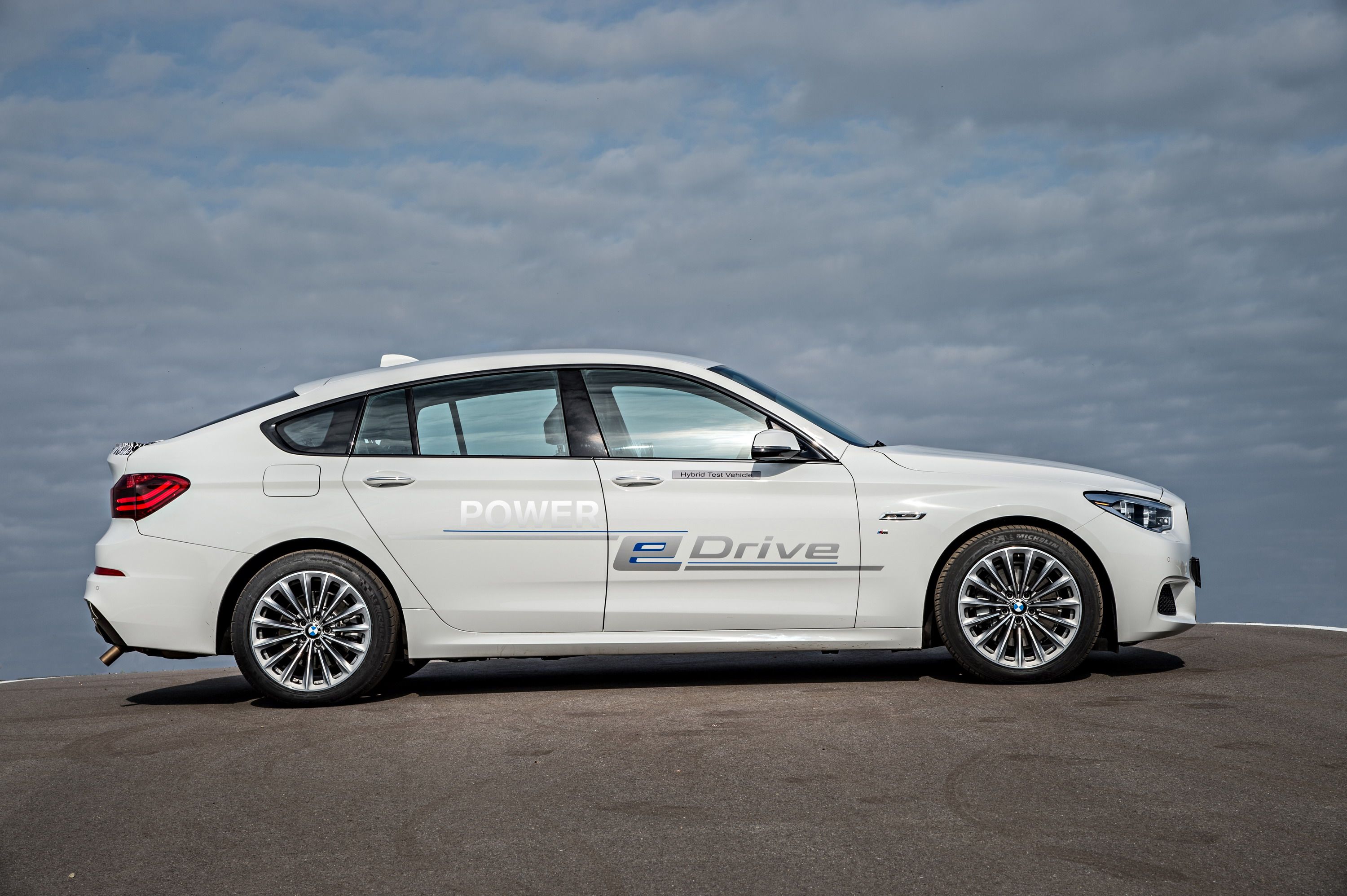2015 BMW 5 Series GT Power eDrive