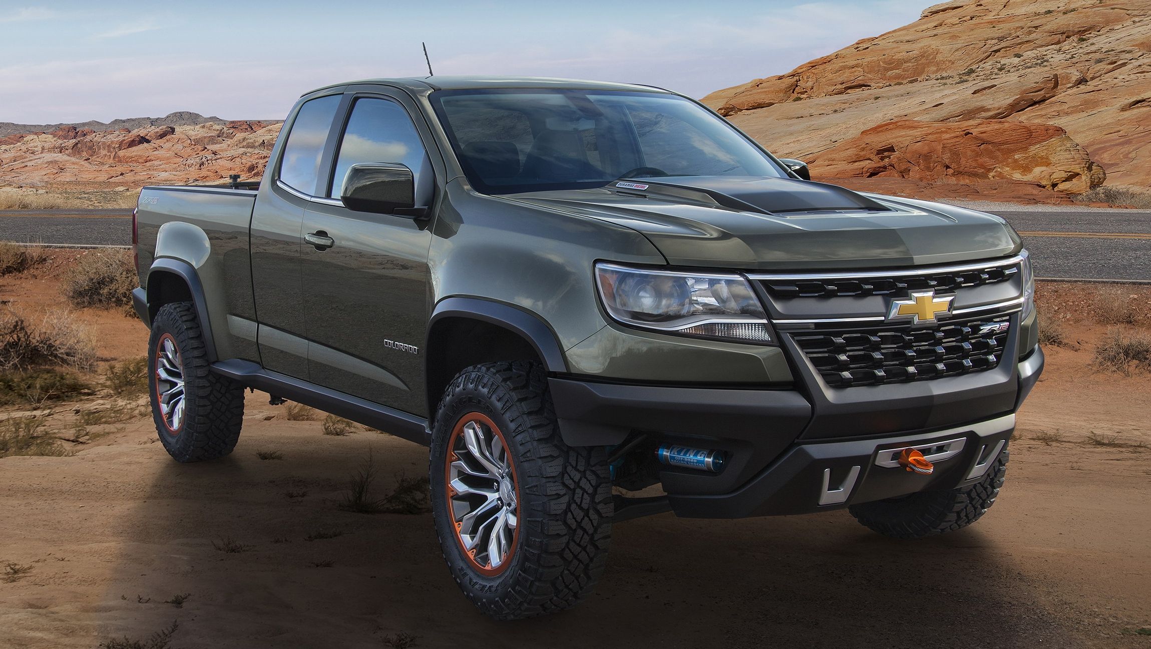 Finally, we get a god look at the 2.8-liter Duramax diesel ngine in the Colorado, albeit in an of-road concept. 