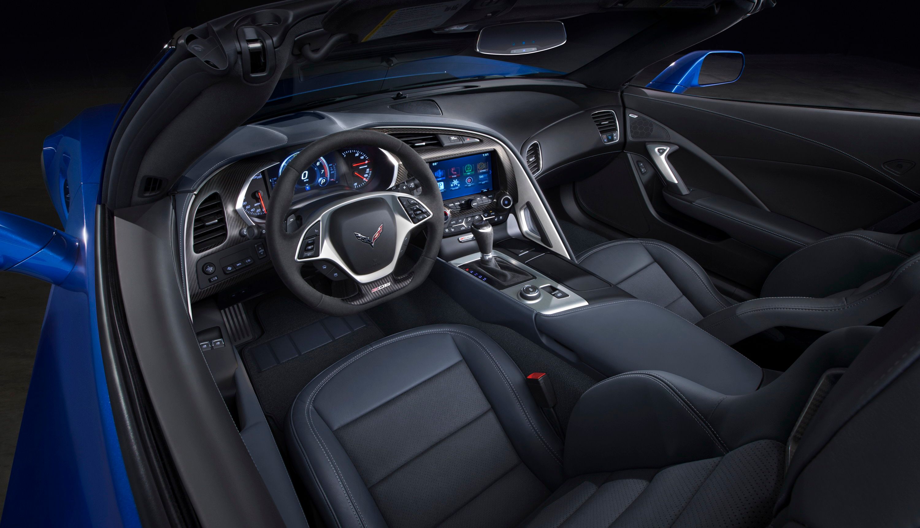 2015 Chevrolet Corvette Stingray with Z06 Concept Parts