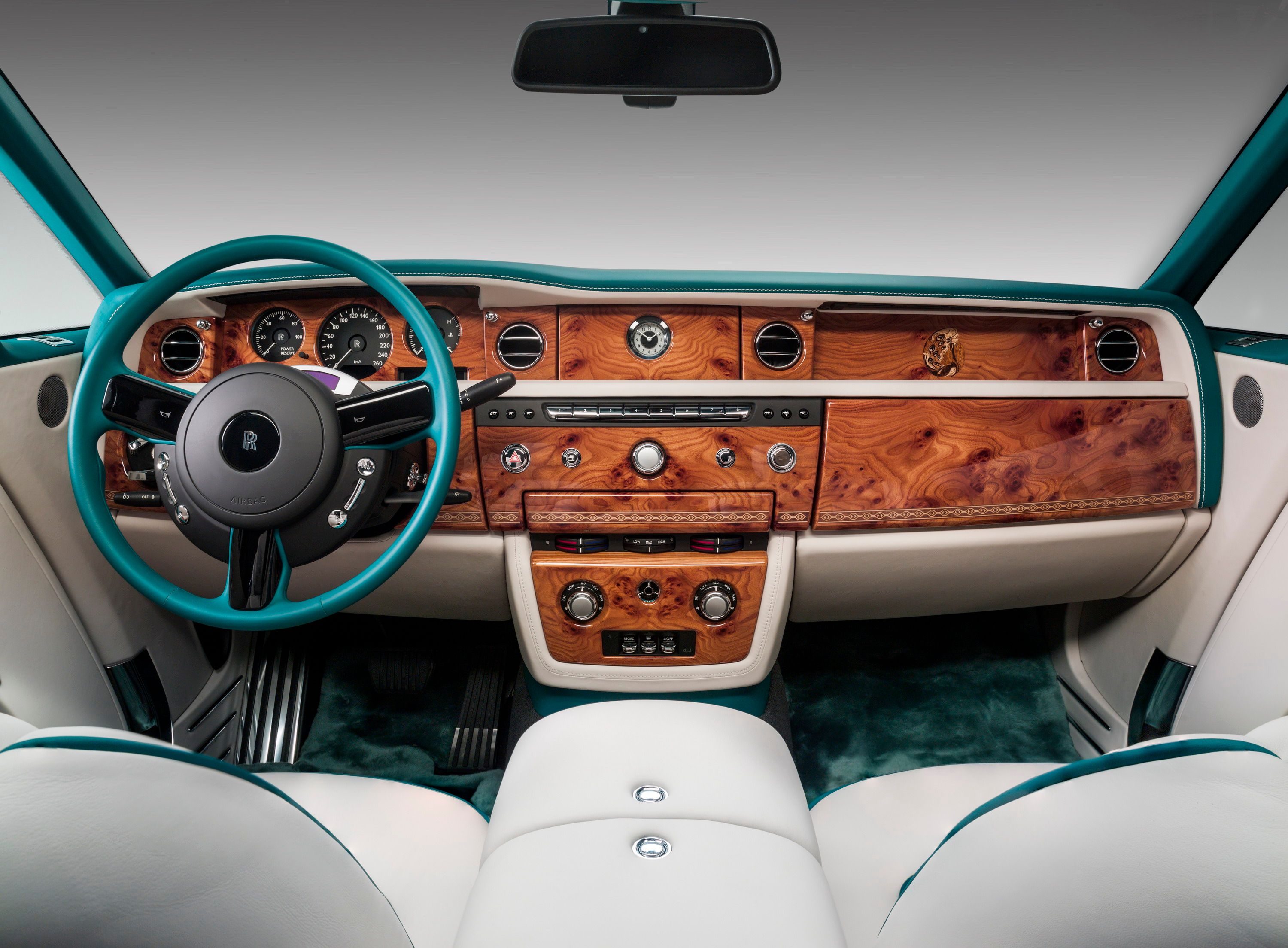 2015 Rolls-Royce Maharaja Phantom Drophead Coupe