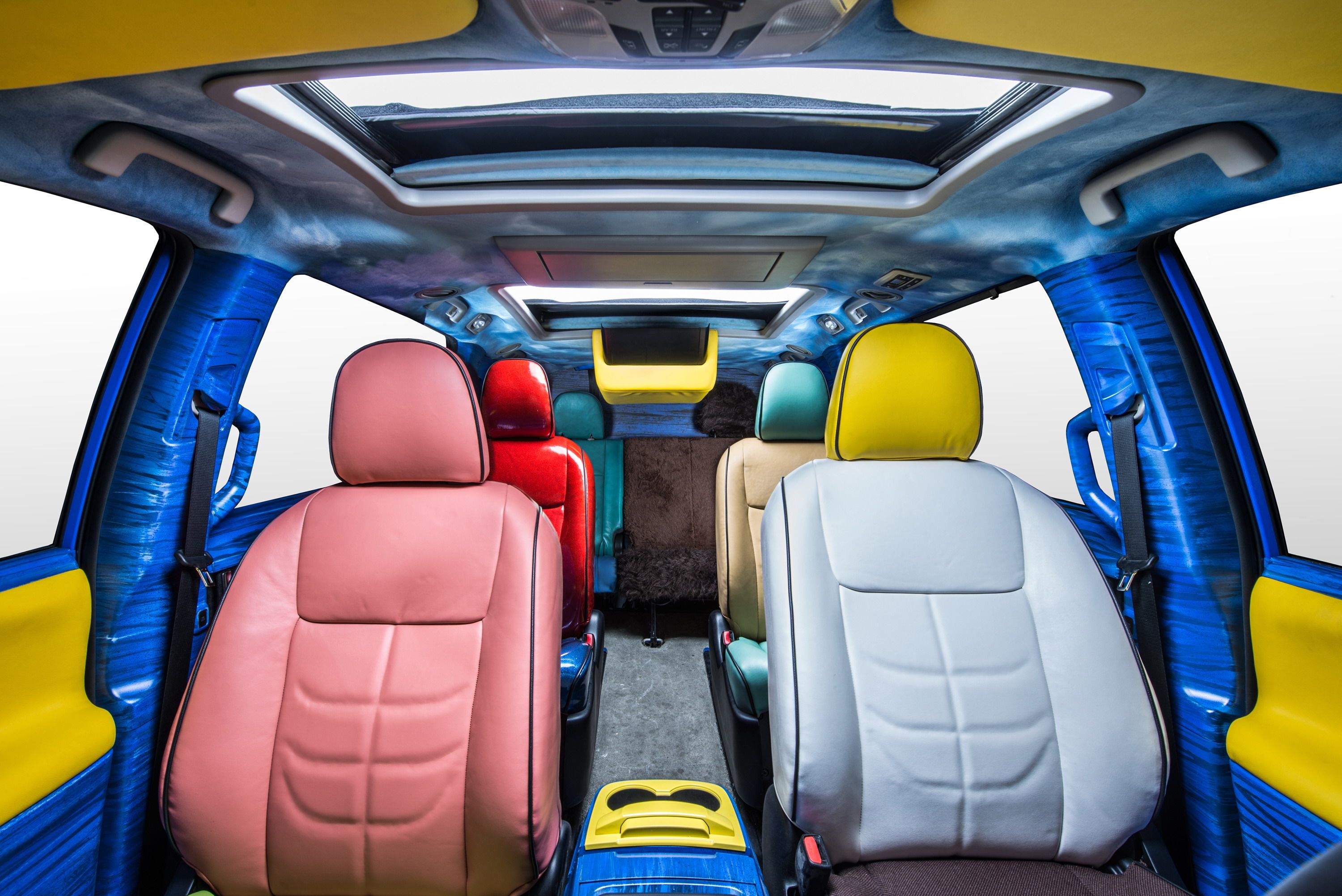 2015 Toyota Sienna SpongeBob Edition