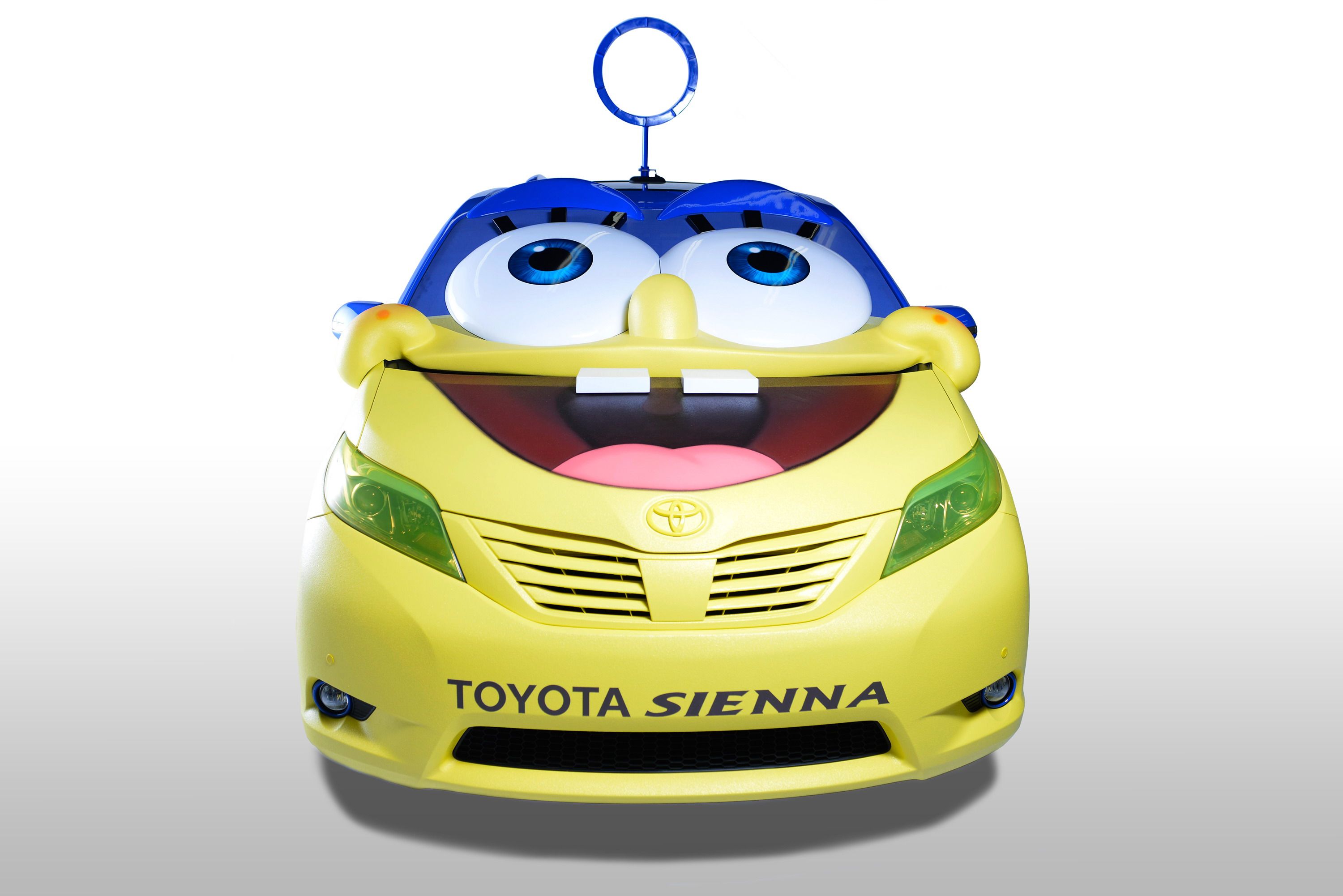 2015 Toyota Sienna SpongeBob Edition