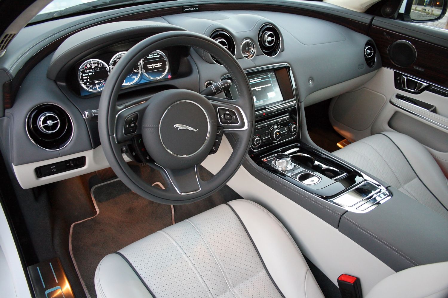 2015 Jaguar XJL - Driven