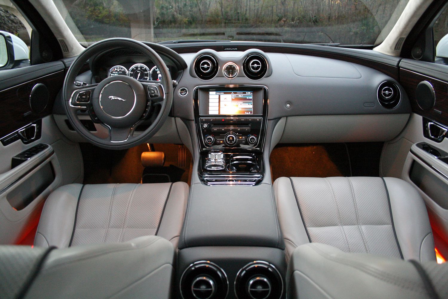 2015 Jaguar XJL - Driven