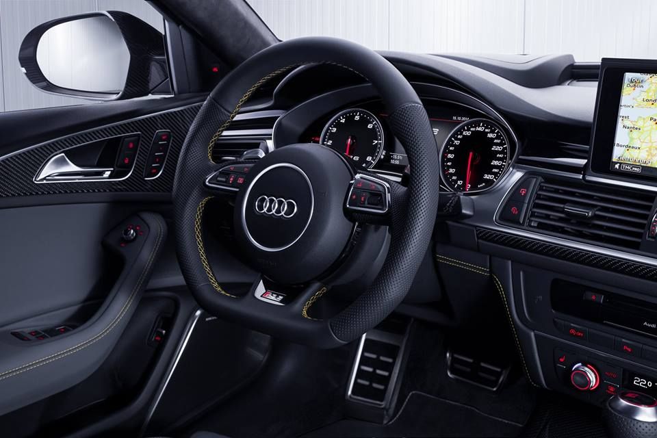2015 Audi RS6 Avant by Audi Exclusive