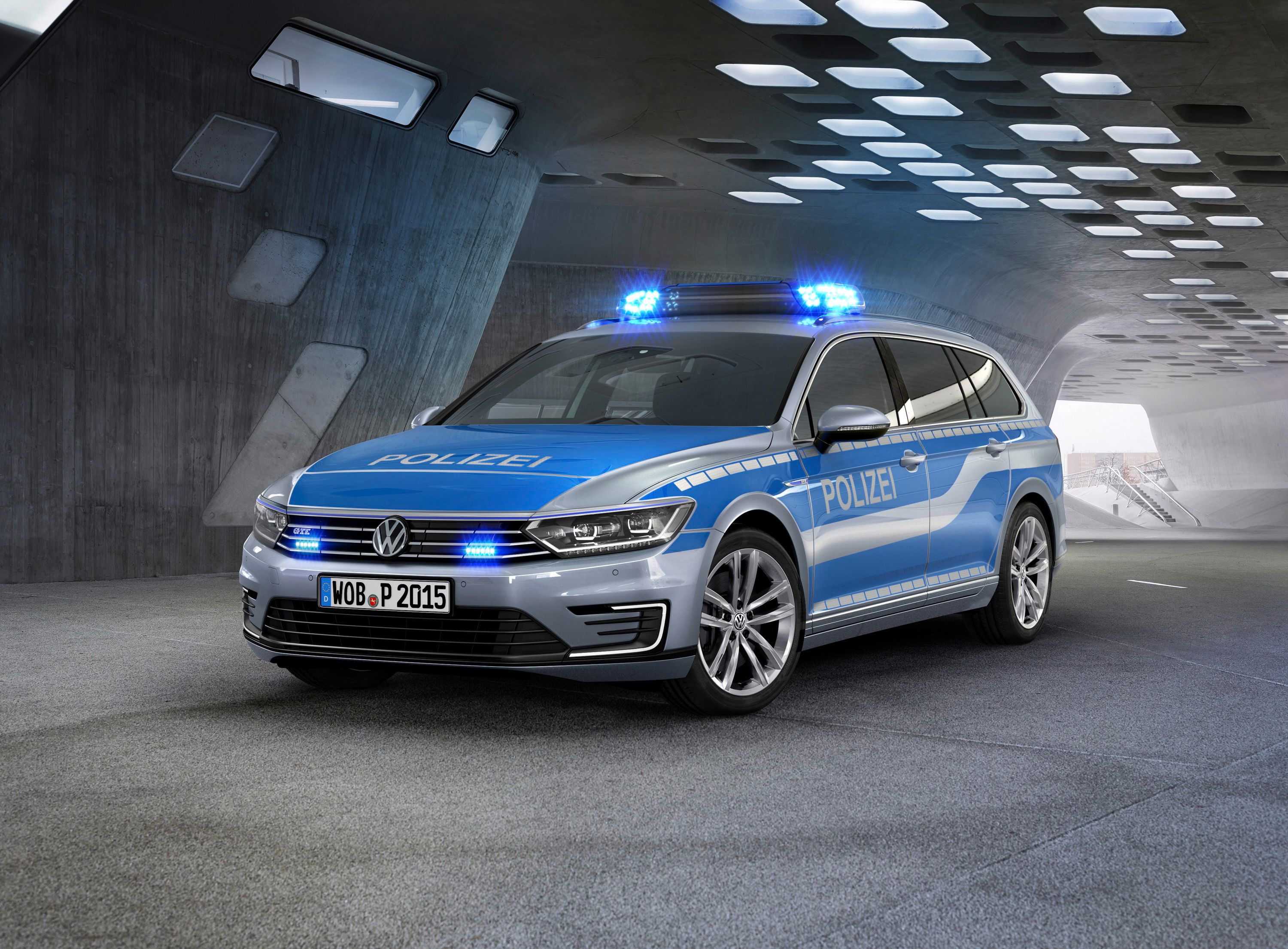2015 Volkswagen Passat GTE Police Car
