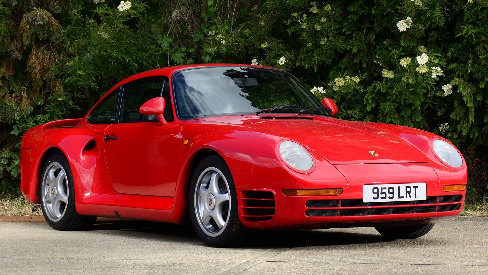  The Porsche 959 was an icon o fits time; it was luxurious, sexy and downright fast. It is arguably responsible for the awesome supercars that we see today. 