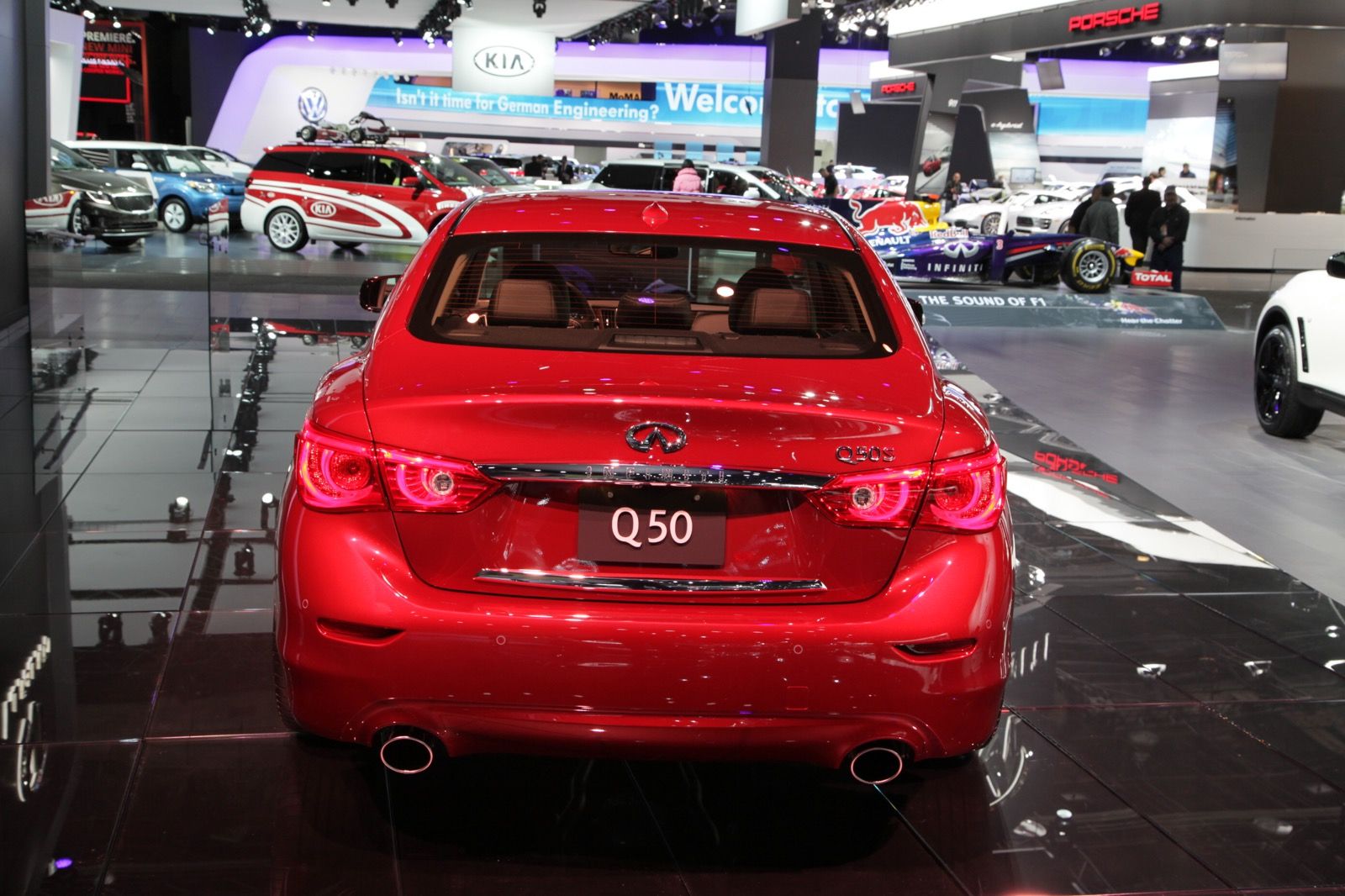 2014 Infiniti Q50