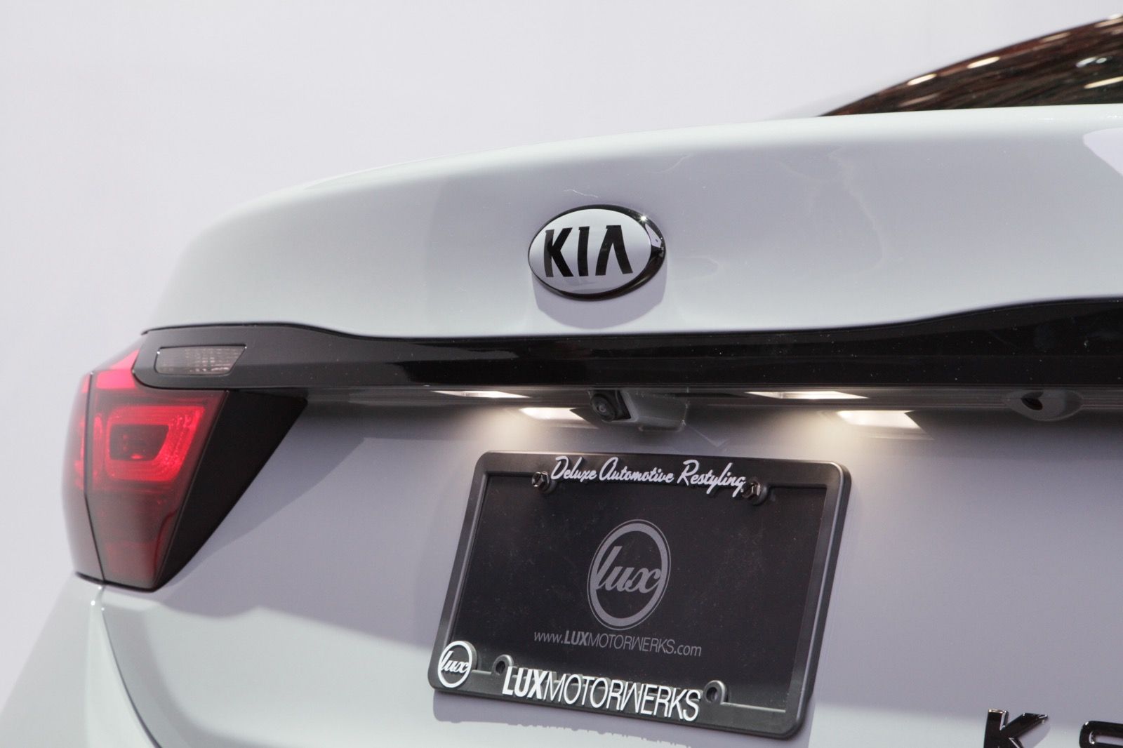 2015 - 2016 Kia K900