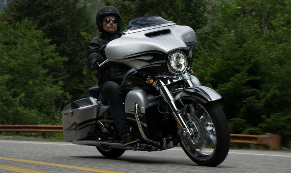 2015 - 2016 Harley-Davidson CVO Street Glide