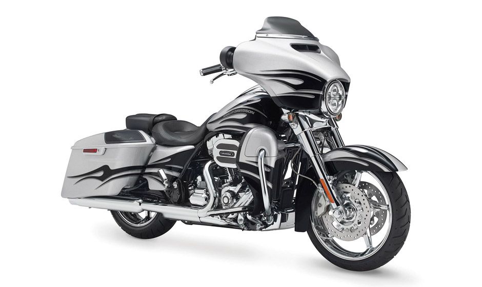 2015 - 2016 Harley-Davidson CVO Street Glide