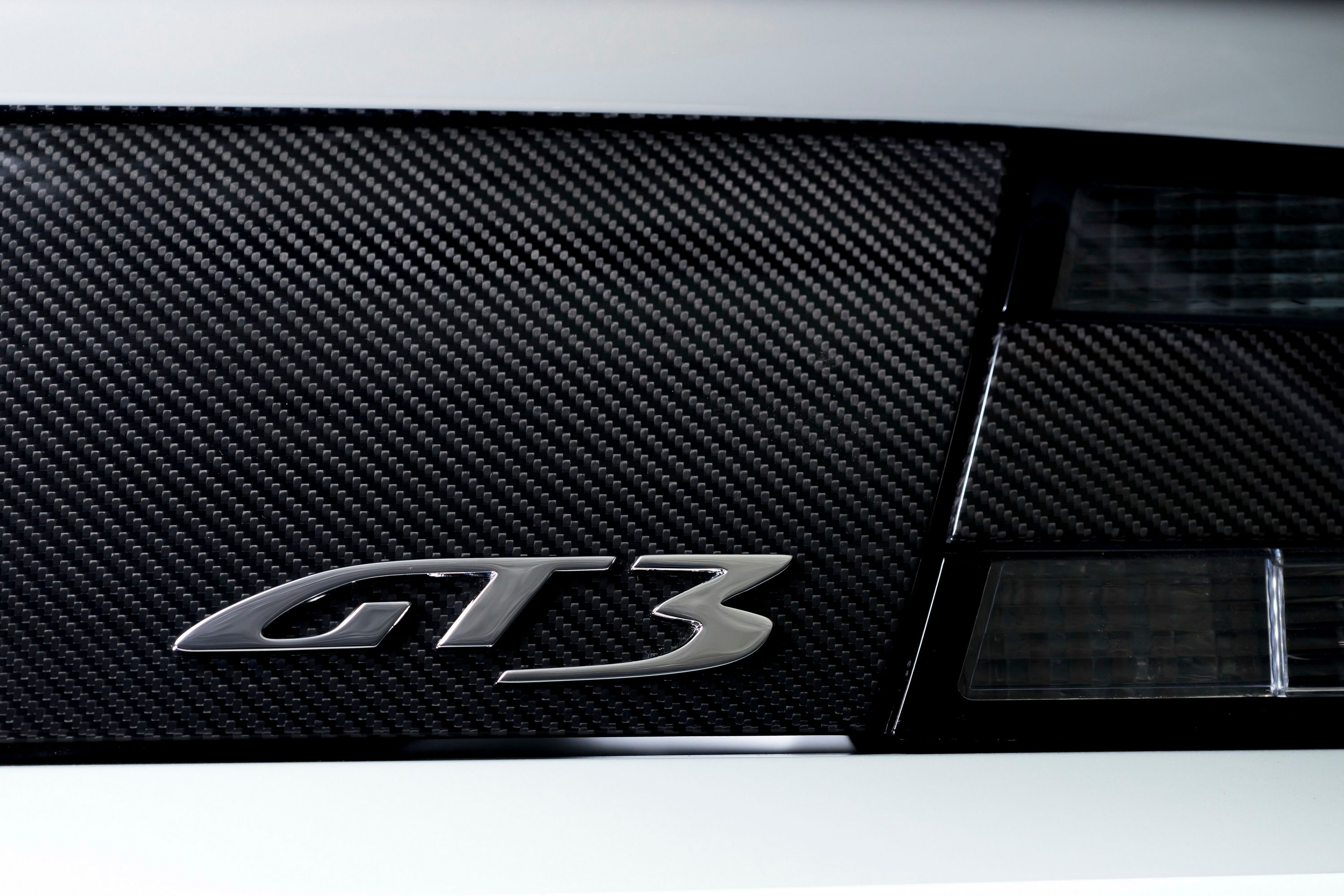 2016 Aston Martin Vantage GT12 Special Edition