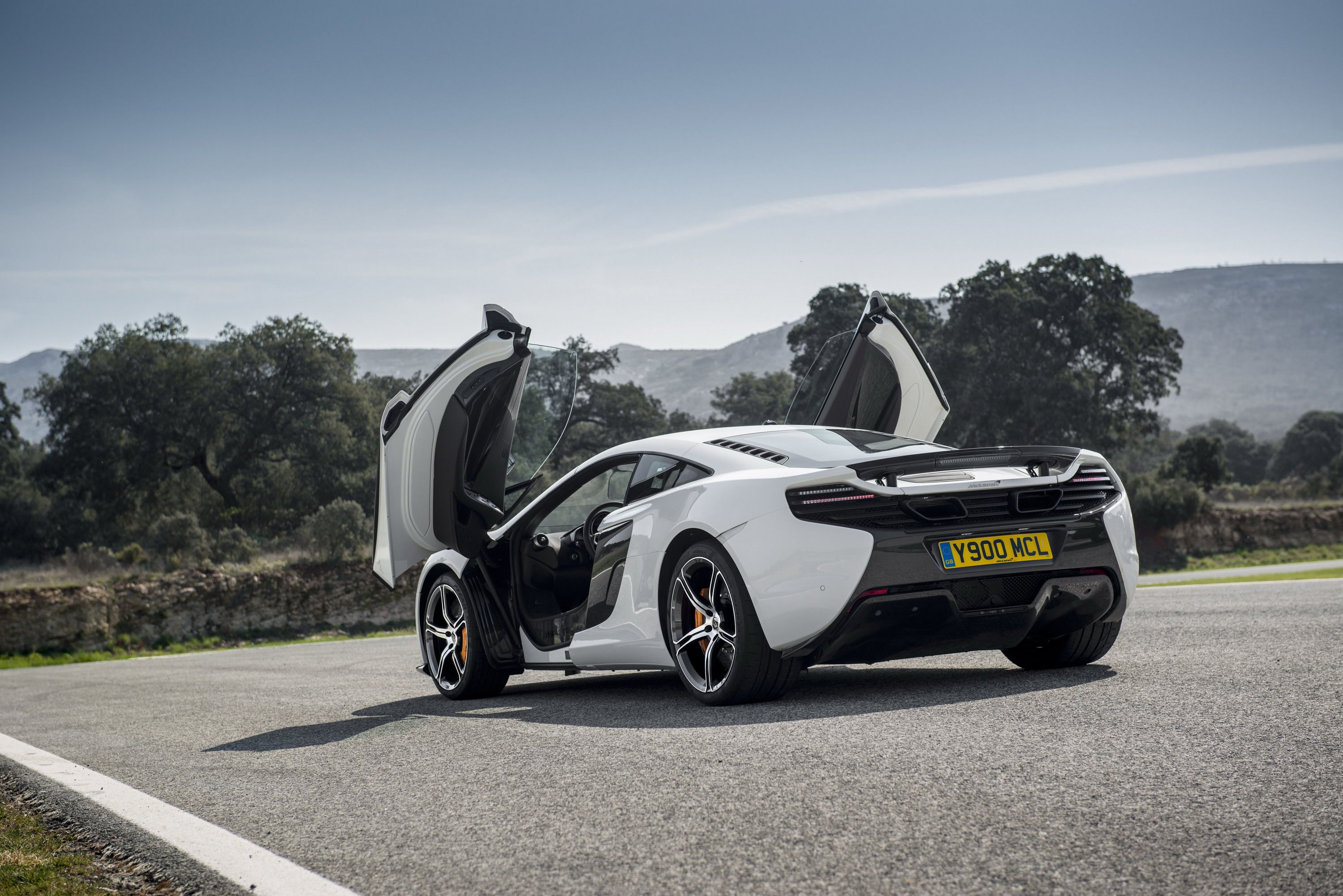 2015 McLaren 650S