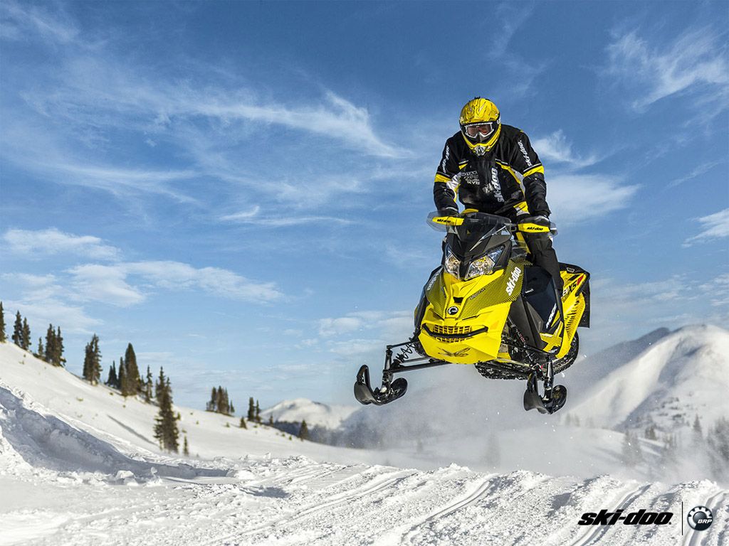 2015 Ski-Doo MXZ X