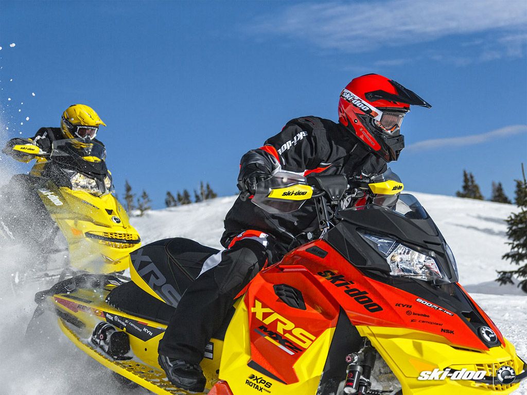 2015 Ski-Doo MXZ X-RS