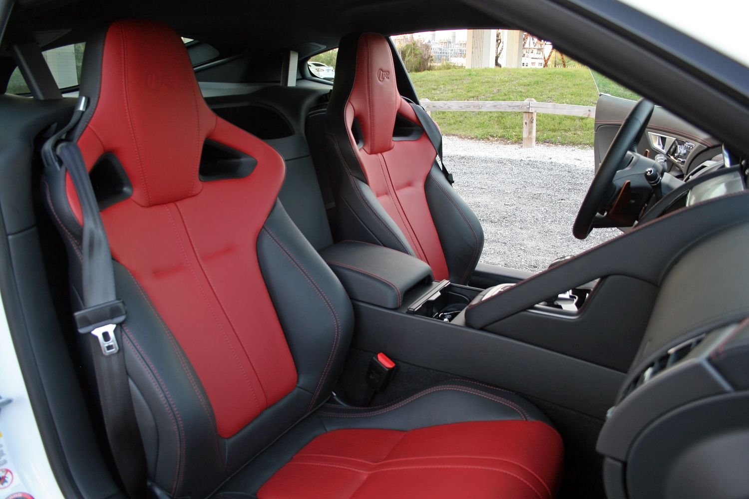 2015 Jaguar F-Type R Coupe - Driven