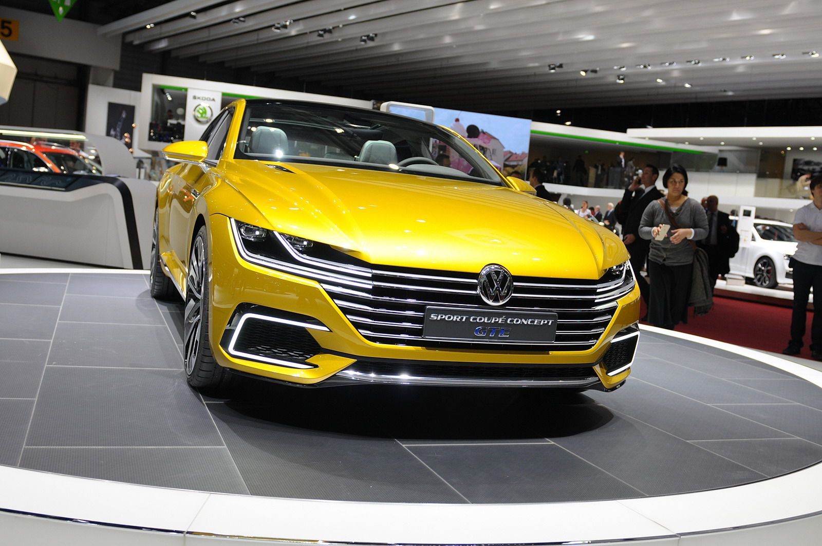 2015 Volkswagen Sport Coupe Concept GTE