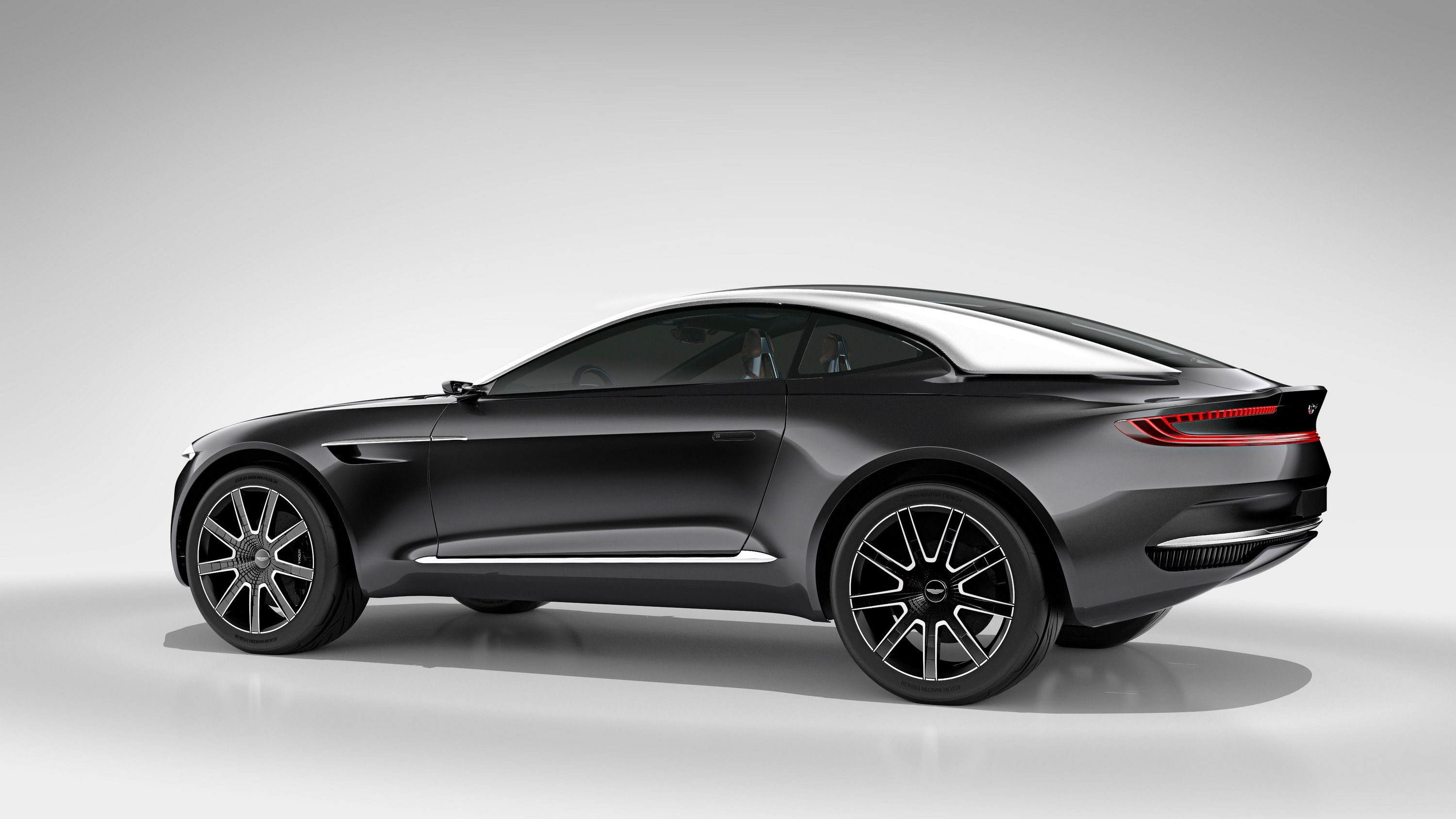 2015 Aston Martin DBX Concept