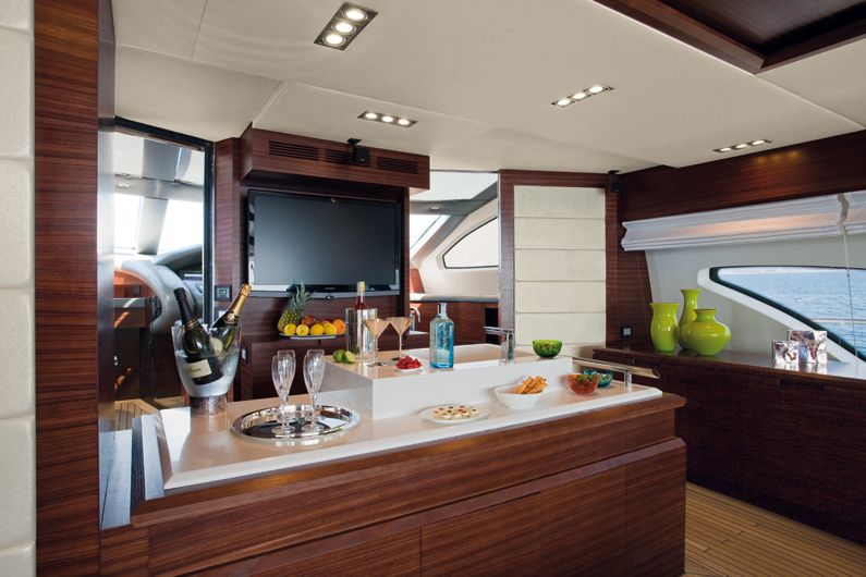 2014 Azimut Flybridge 100 Leonardo