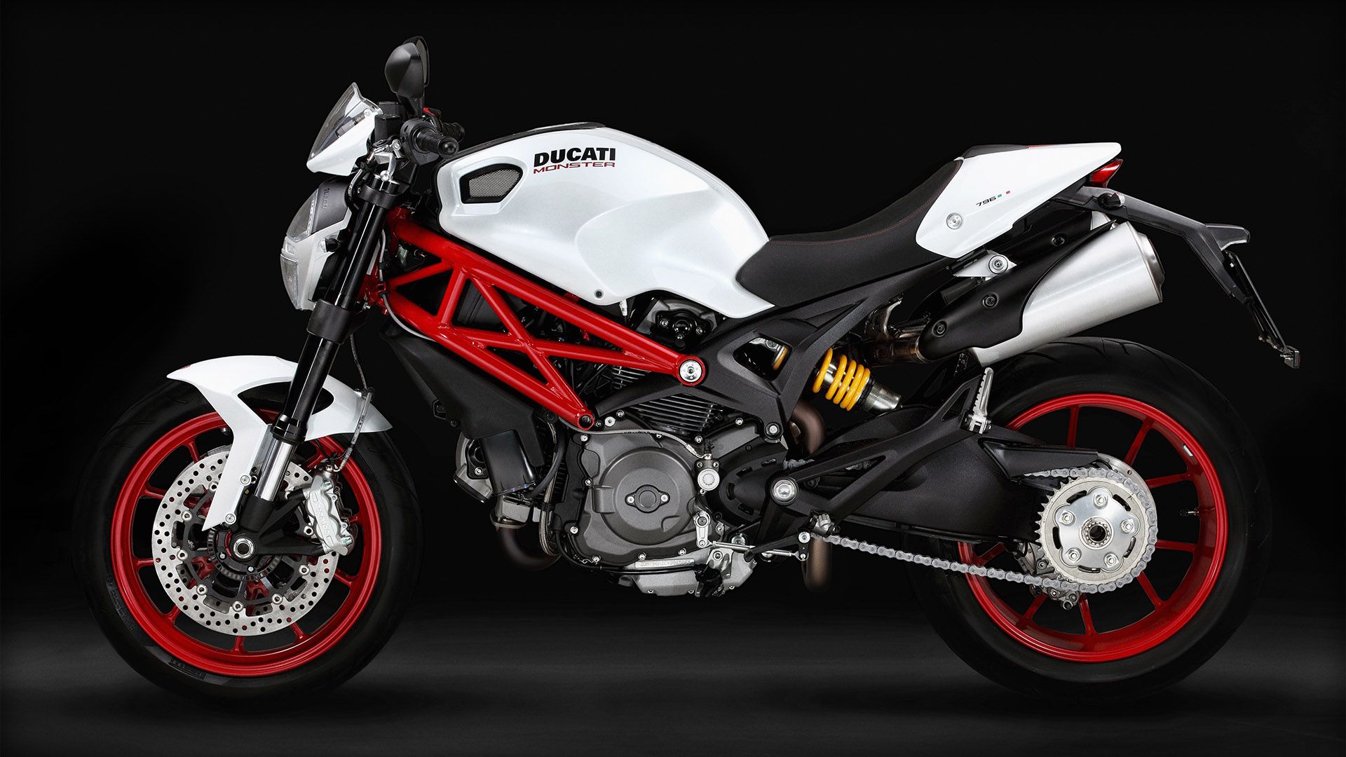 2015 Ducati Monster S2R
