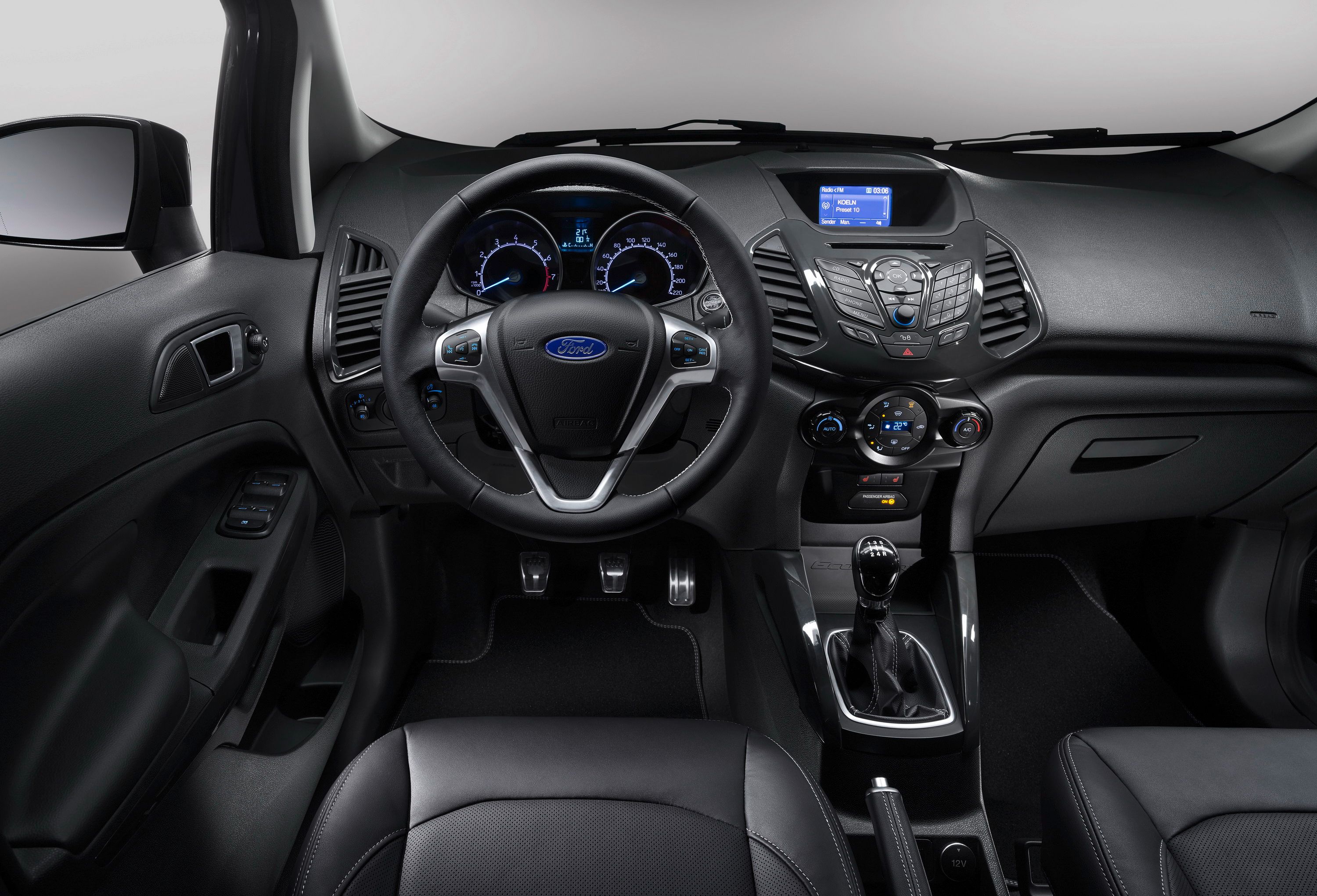 2015 Ford EcoSport S