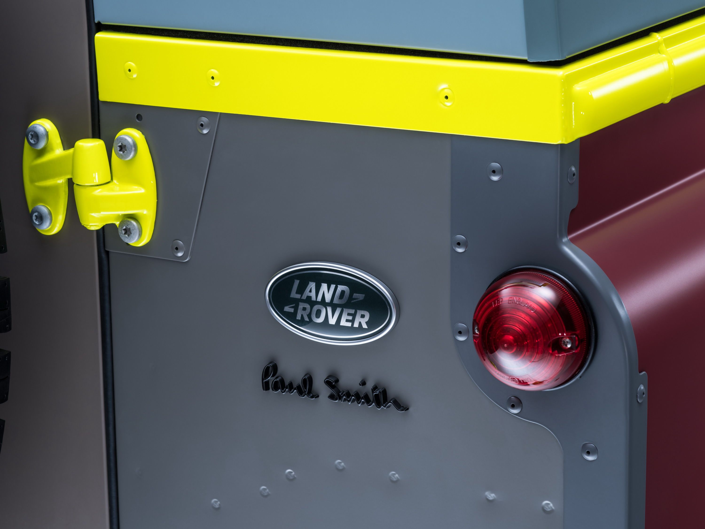 2015 Land Rover Defender Paul Smith Edition